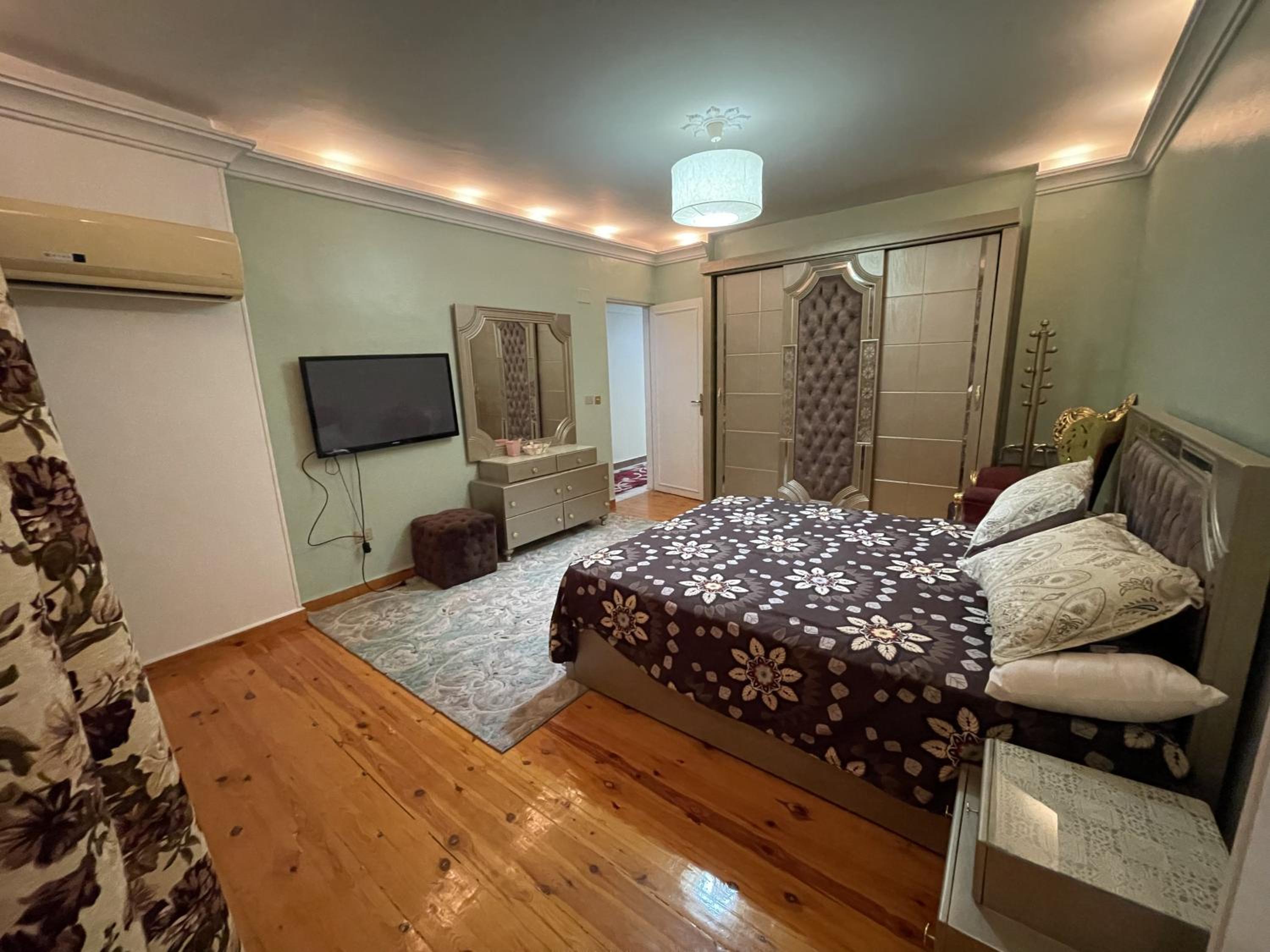 Deluxe Apartment for Families on 9th street