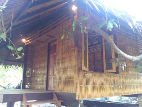 Cashew Nut Bungalow, Ko Mook