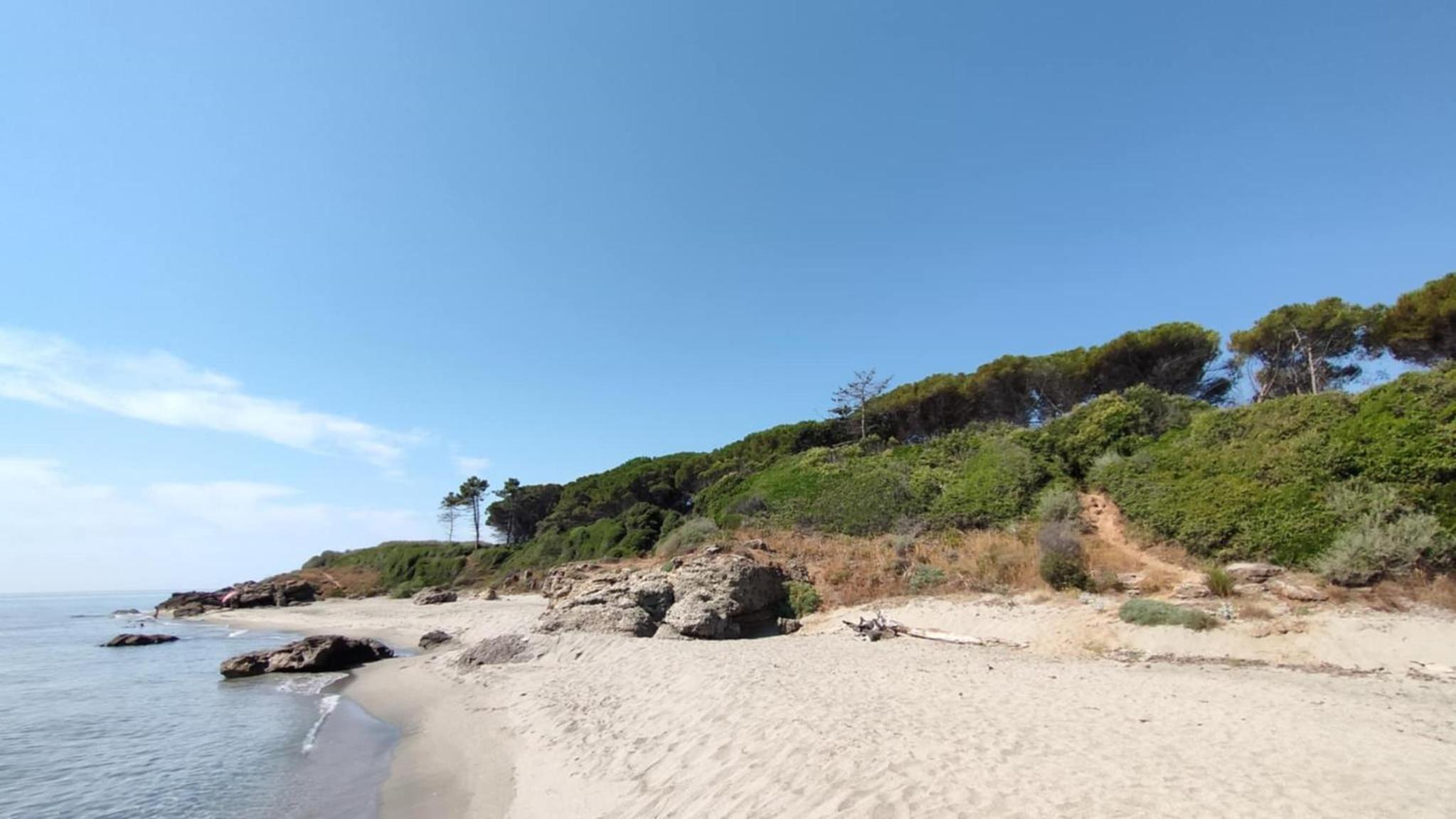 Appartamento climatizzato di 42 mq a Marina di Bravone a 200m dalla spiaggia