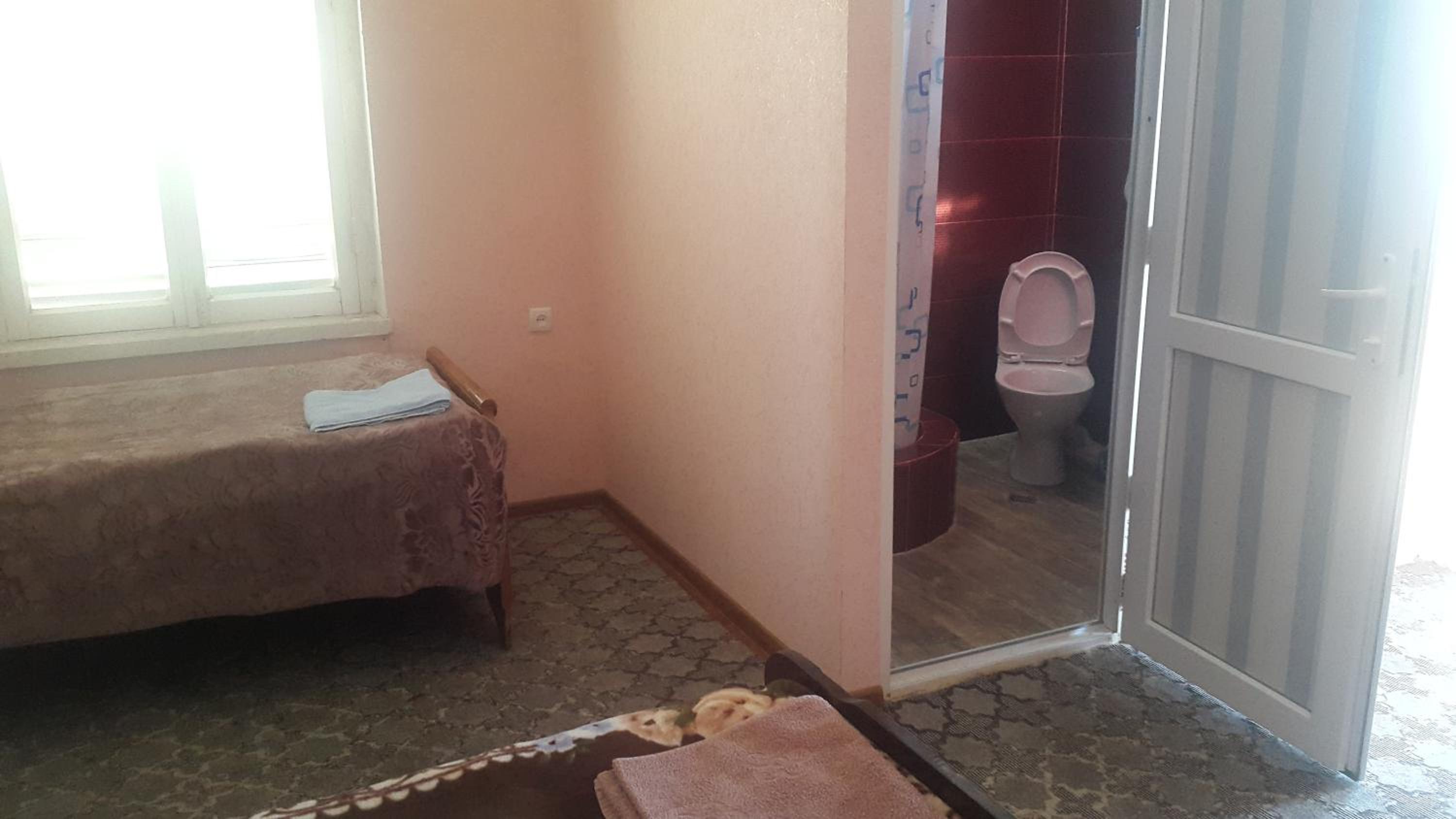 Photo 65