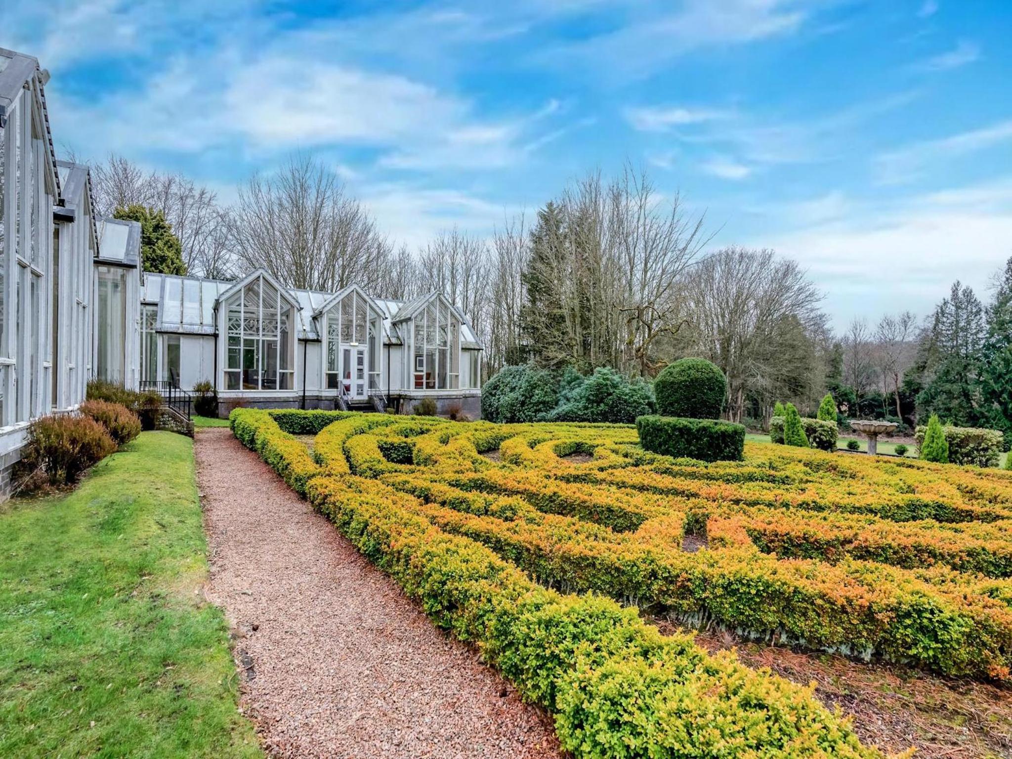 Dundee Serenity Spa Retreat near Perth