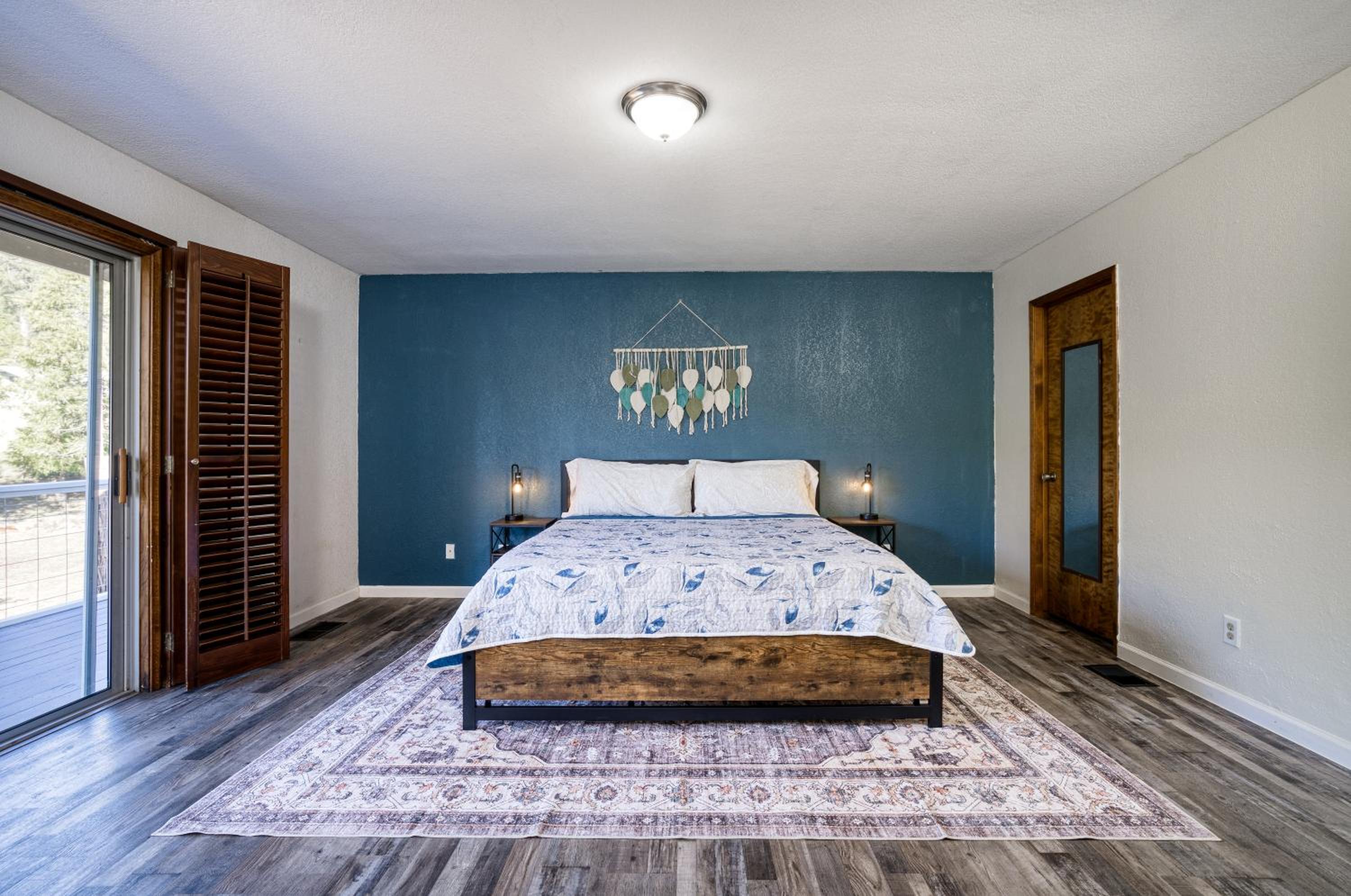 Mariposa home, Yosemite retreat, deer watching, family friendly