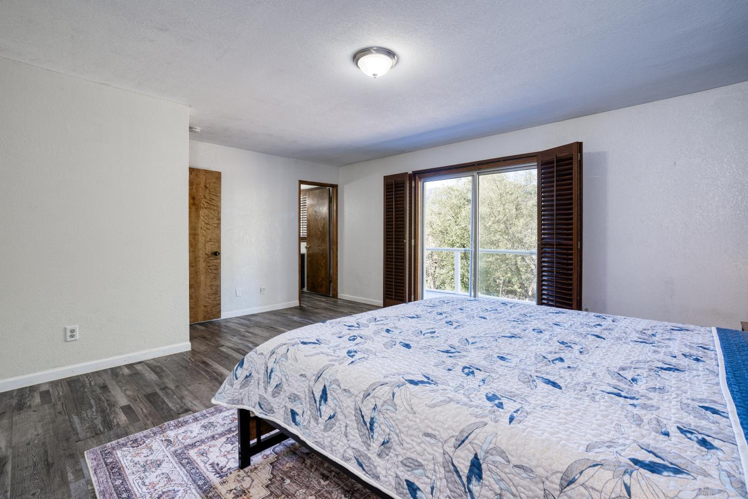 Mariposa home, Yosemite retreat, deer watching, family friendly