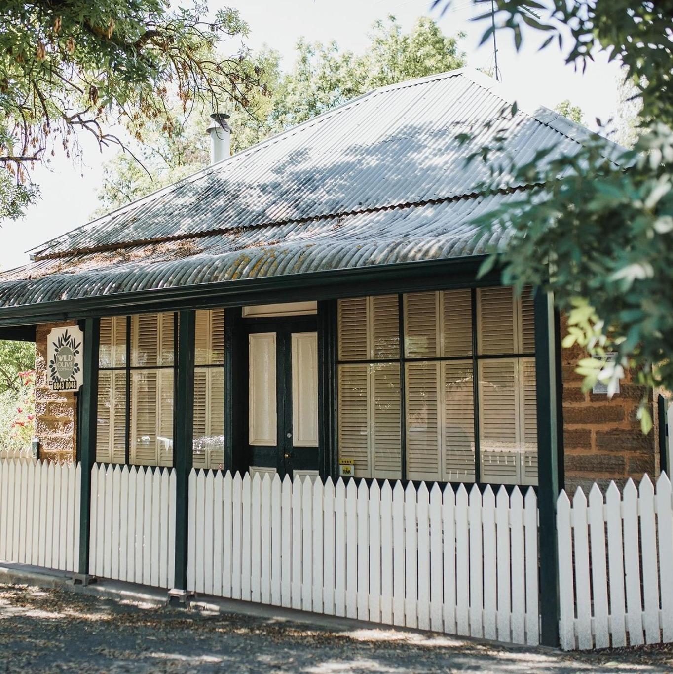 Wild Olive Cottage Clare Valley