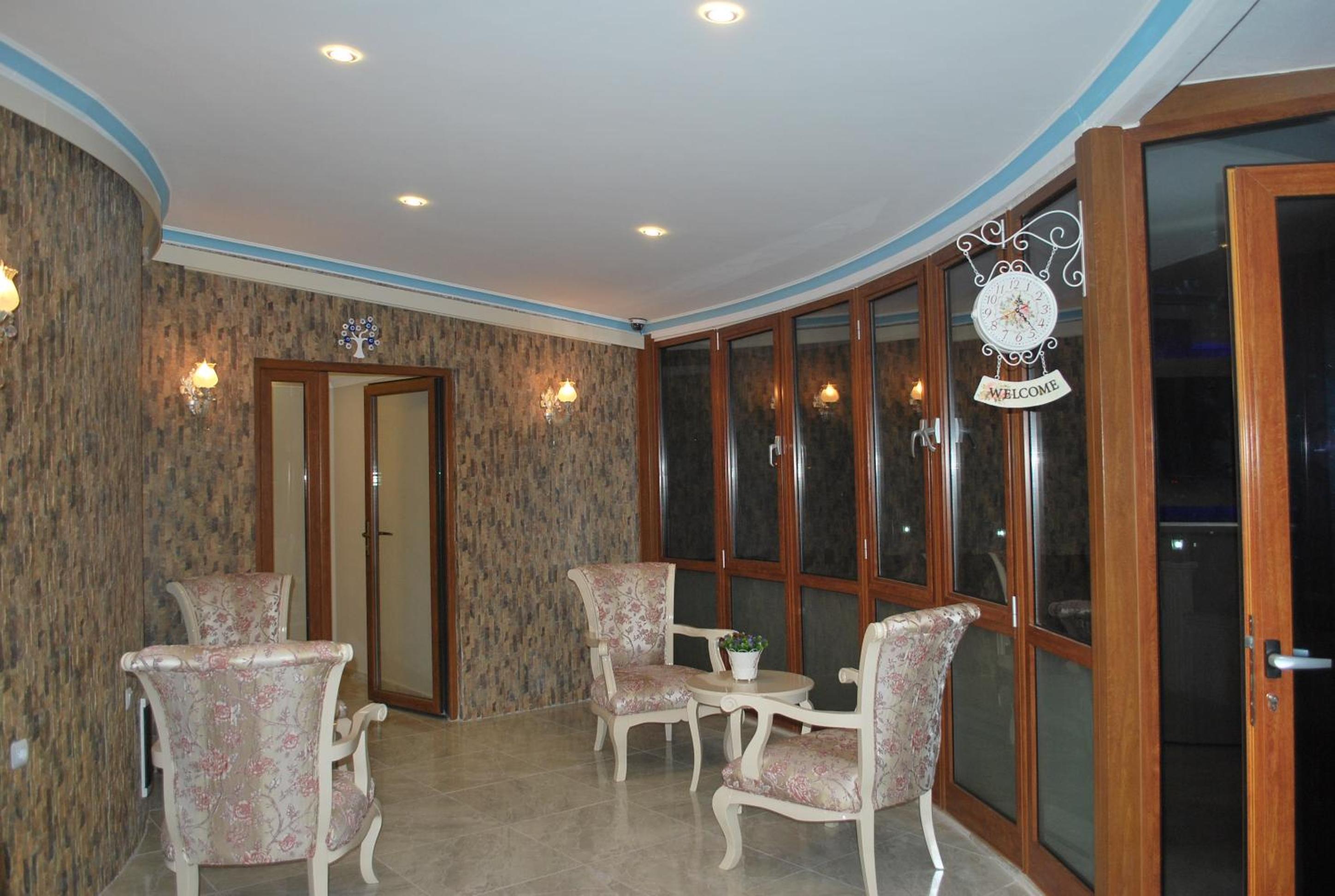 Funda Hotel