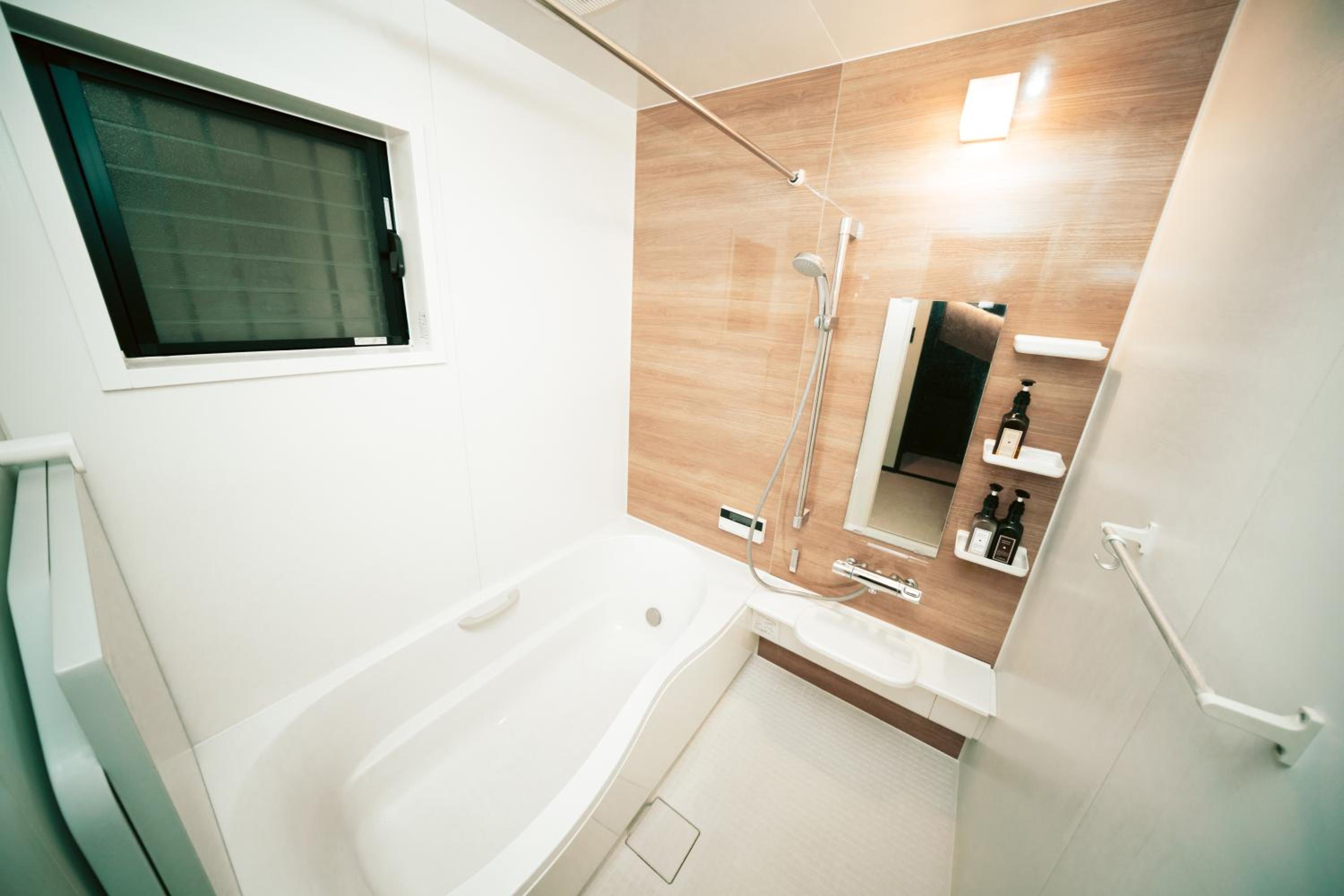ERA1220 Shinjuku,3bedroom,8people