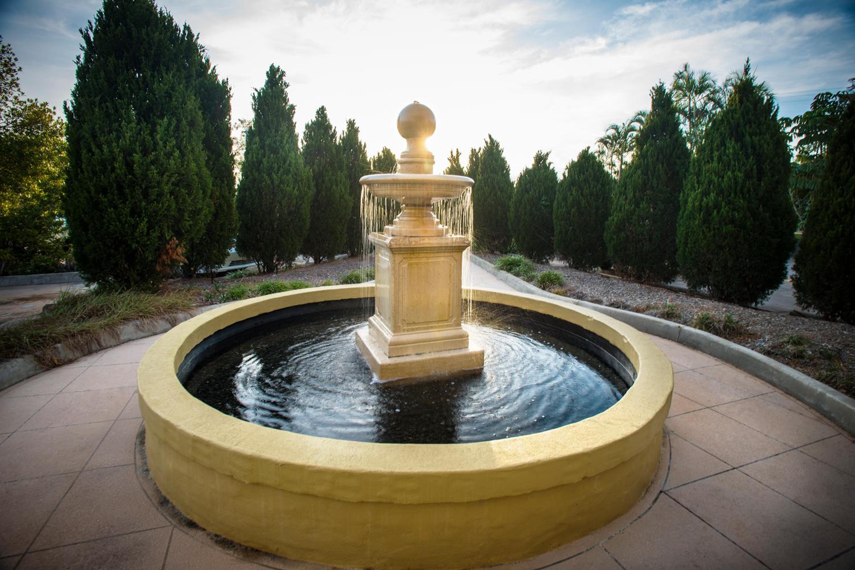 Shangri-La Gardens