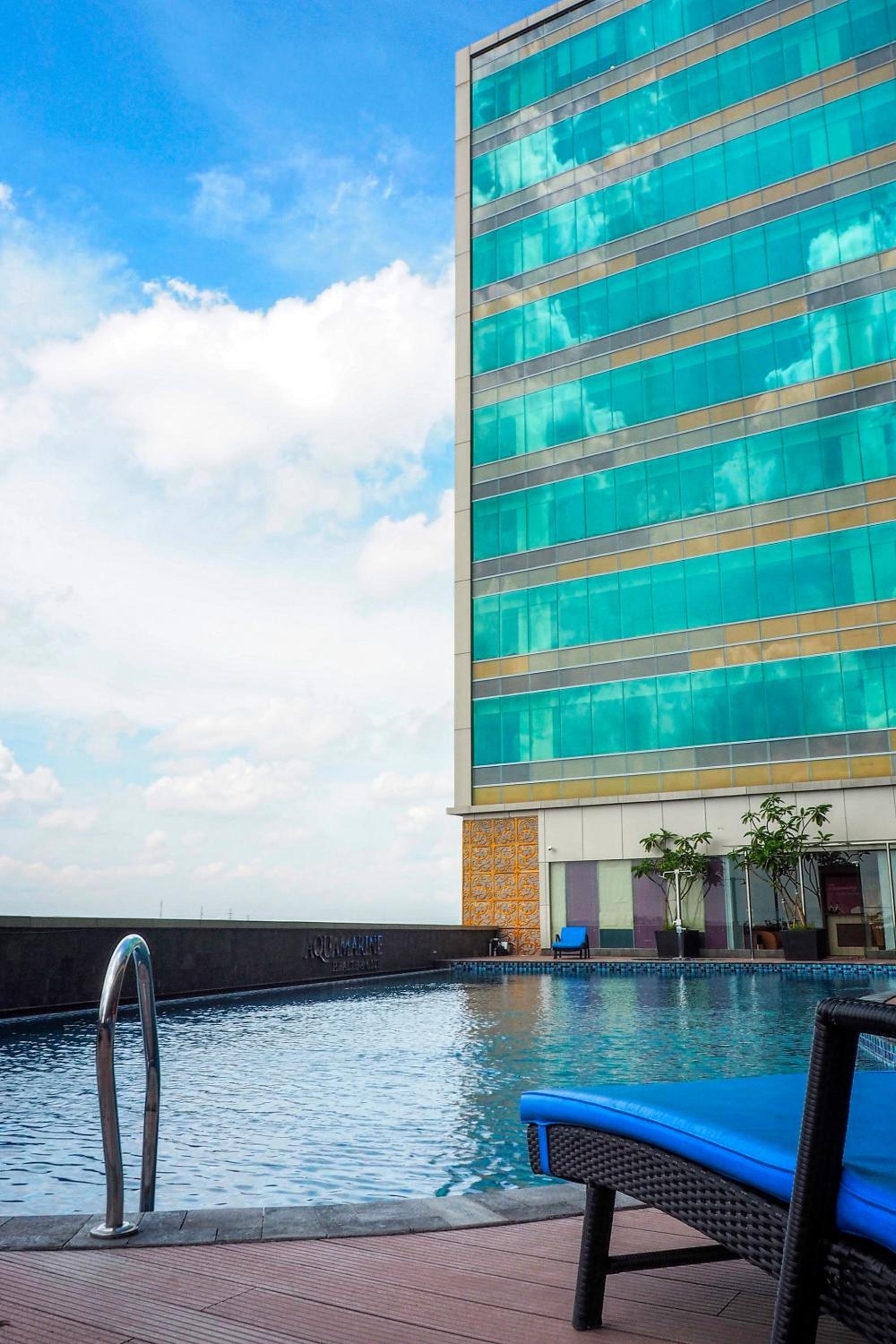 Solo Vacations - The Alana Hotel  Convention Center Solo by ASTON - Property Image 12