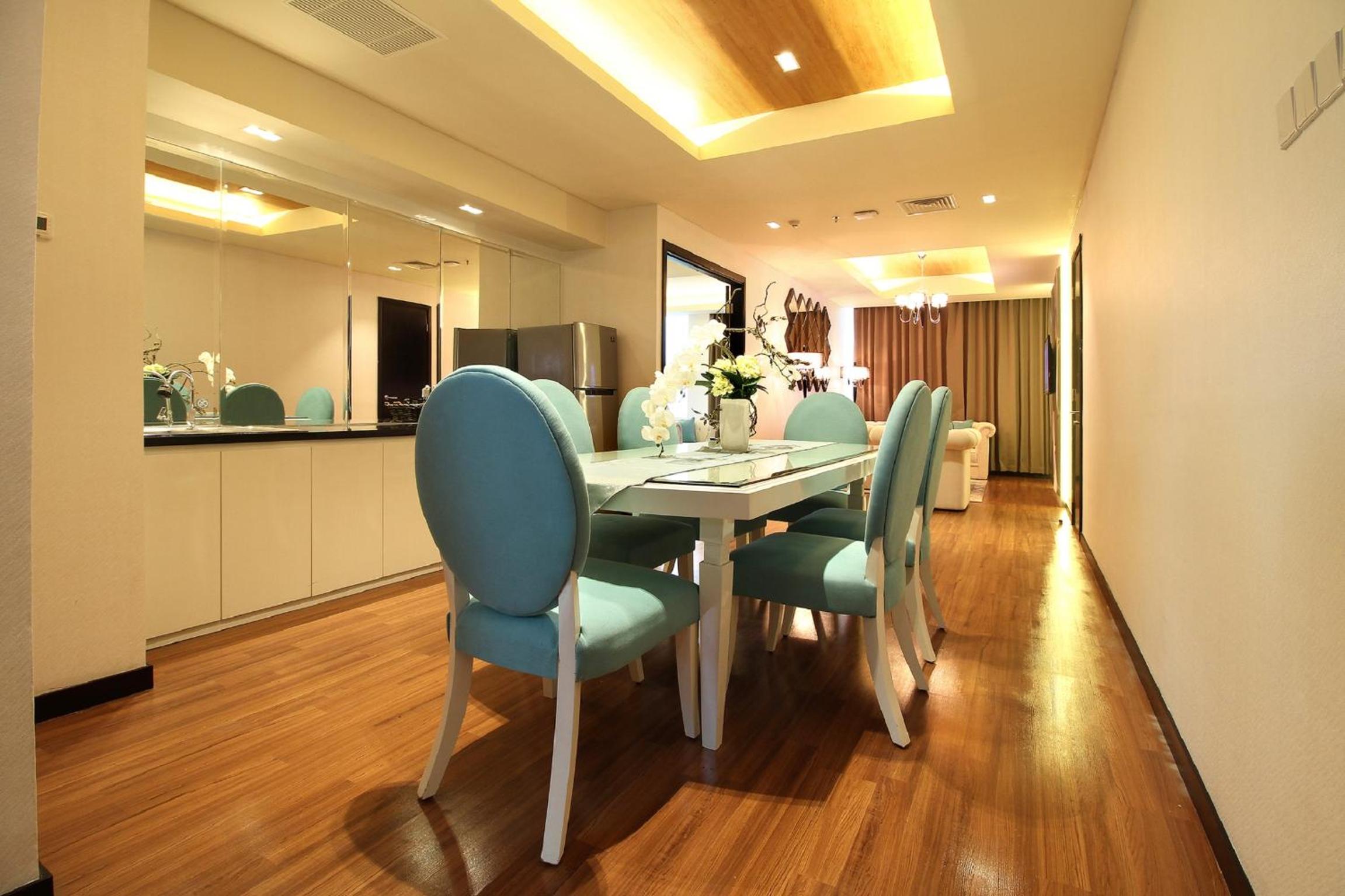 Solo Vacations - The Alana Hotel  Convention Center Solo by ASTON - Property Image 4