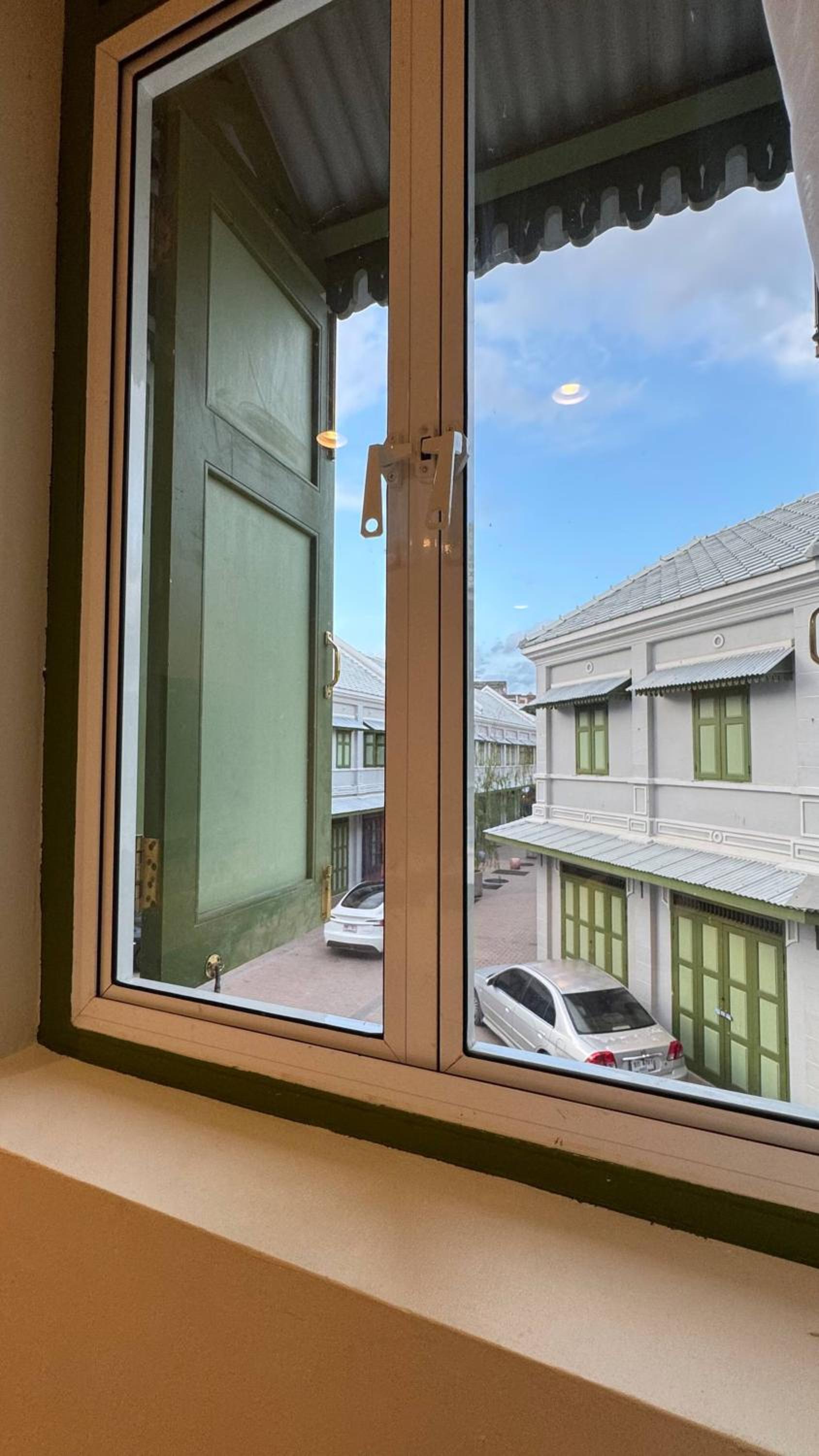 Nueng Rana 232 Corner view 1BR Duplex 3beds / 2B