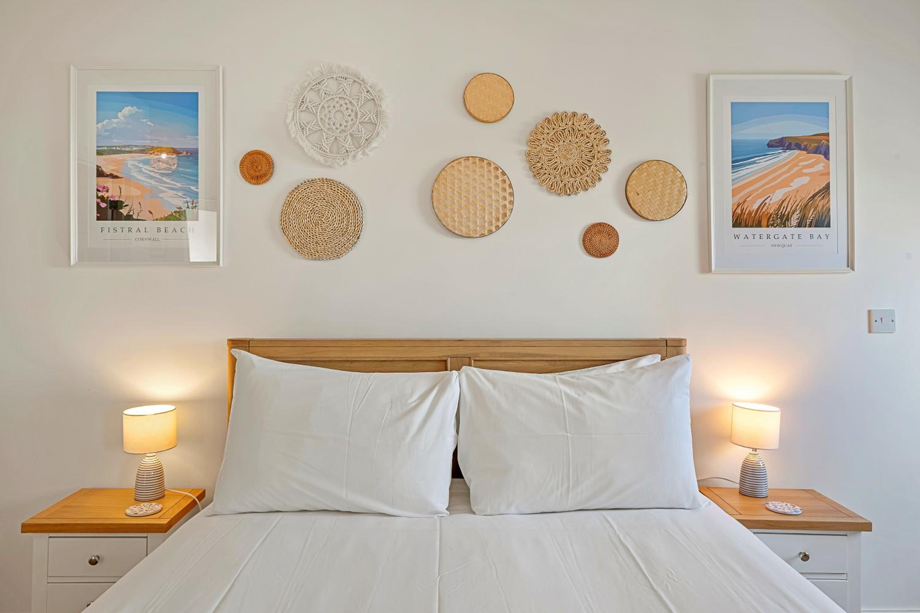 Pentire Point - Coastal Penthouse, Beaches, River & Restaurants All Within Short Walk