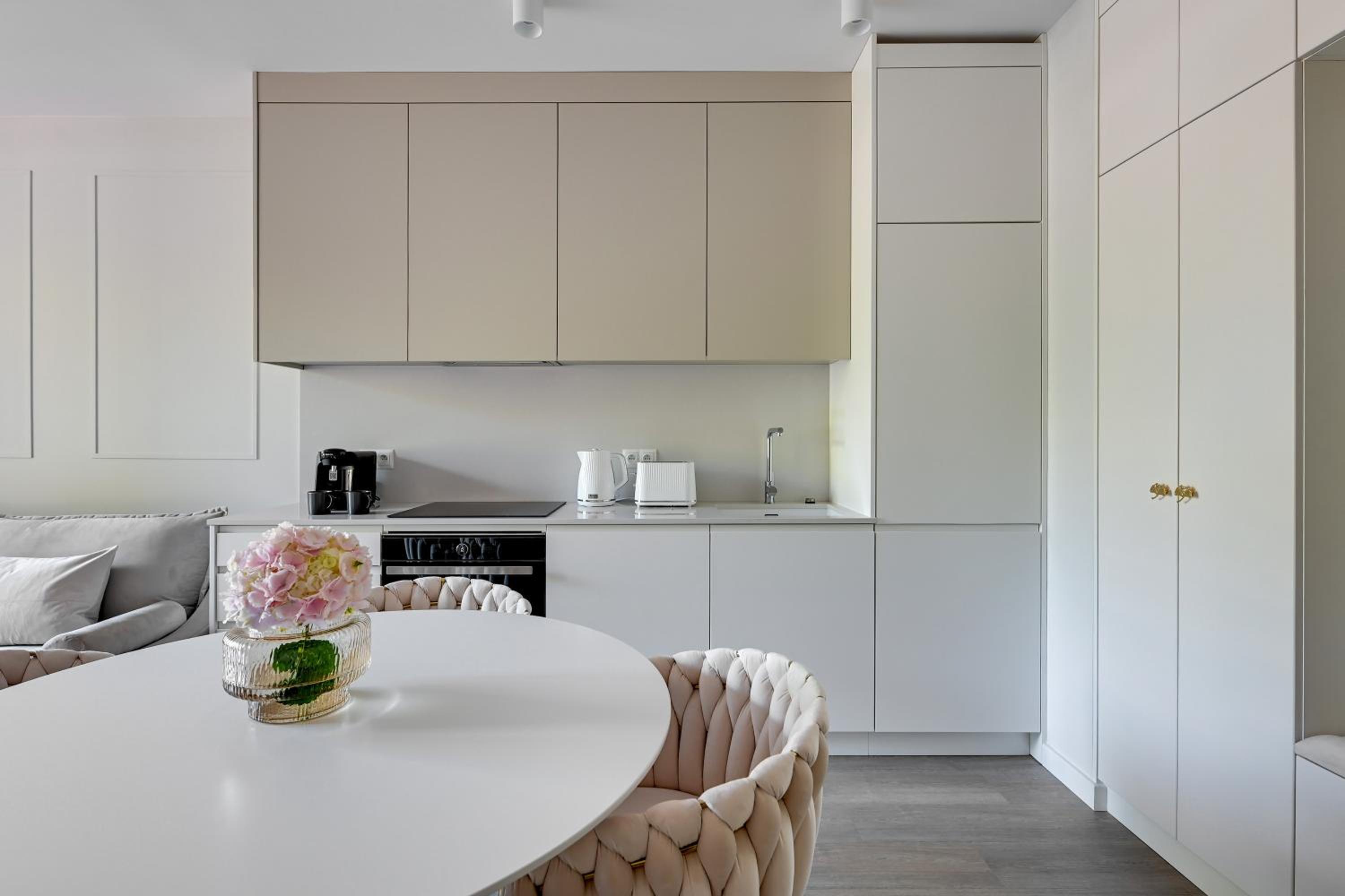 Scala City Center Premium Studios by Lion Apartments