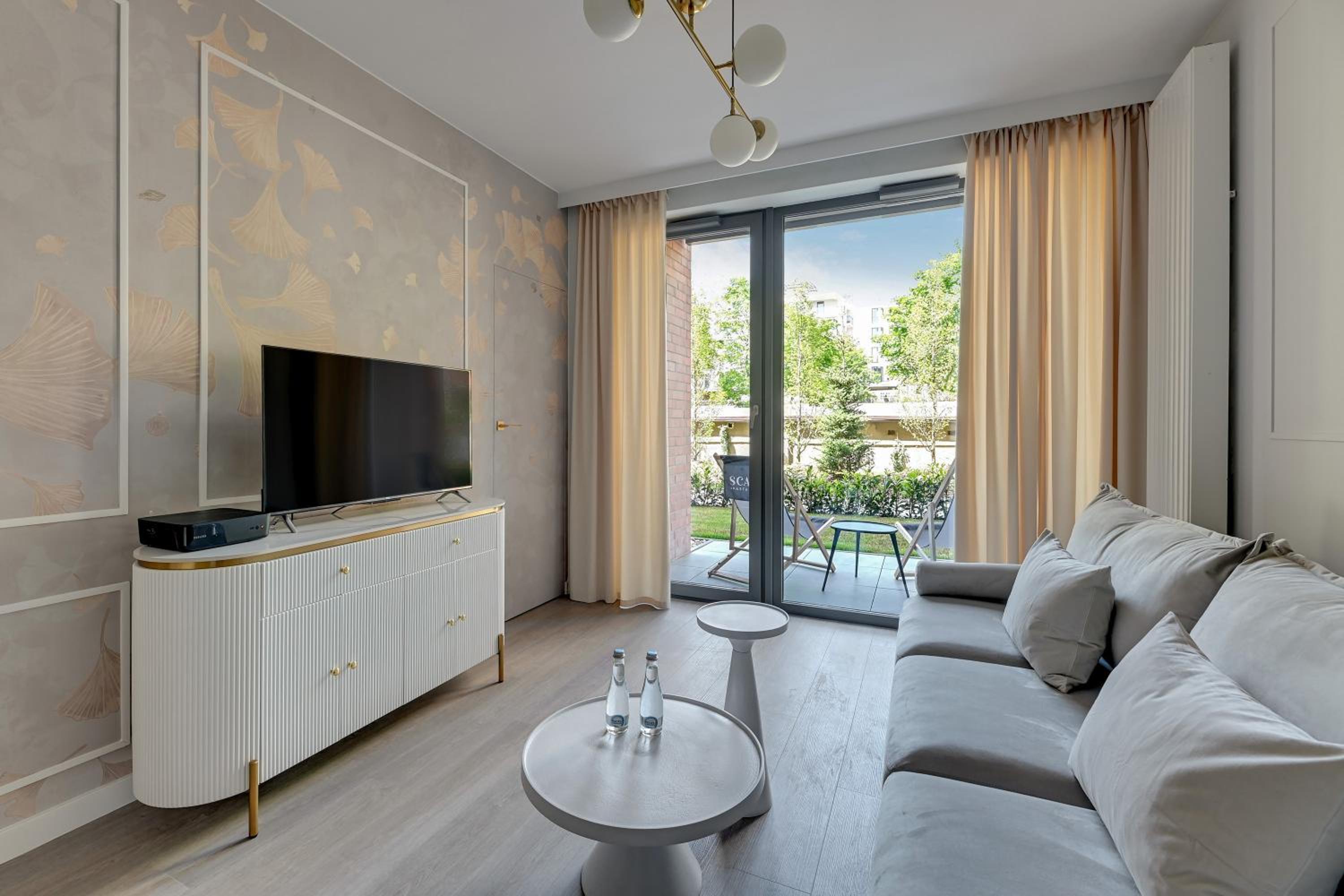 Scala City Center Premium Studios by Lion Apartments