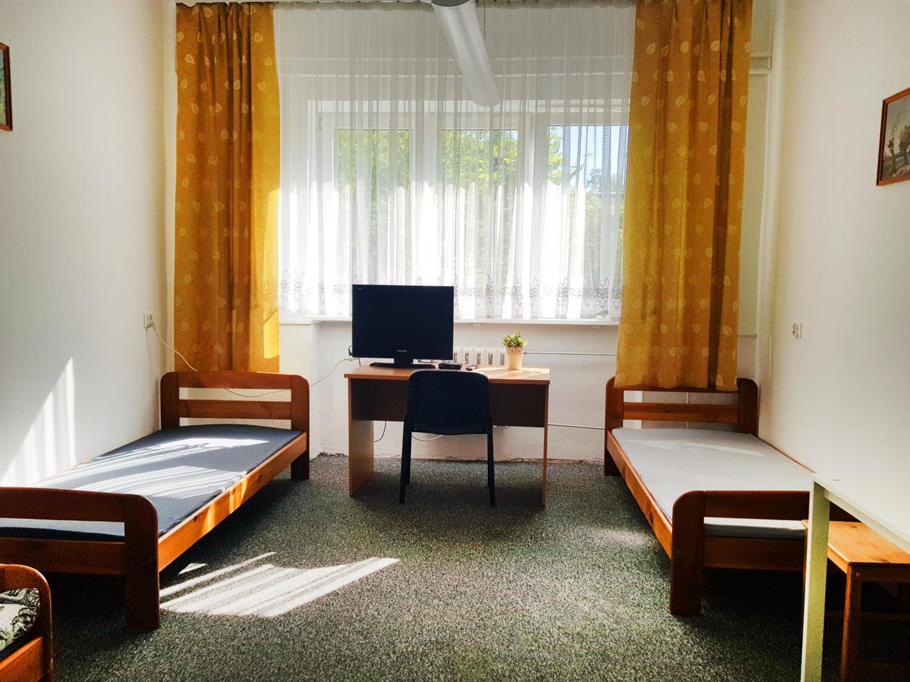 mHostel24