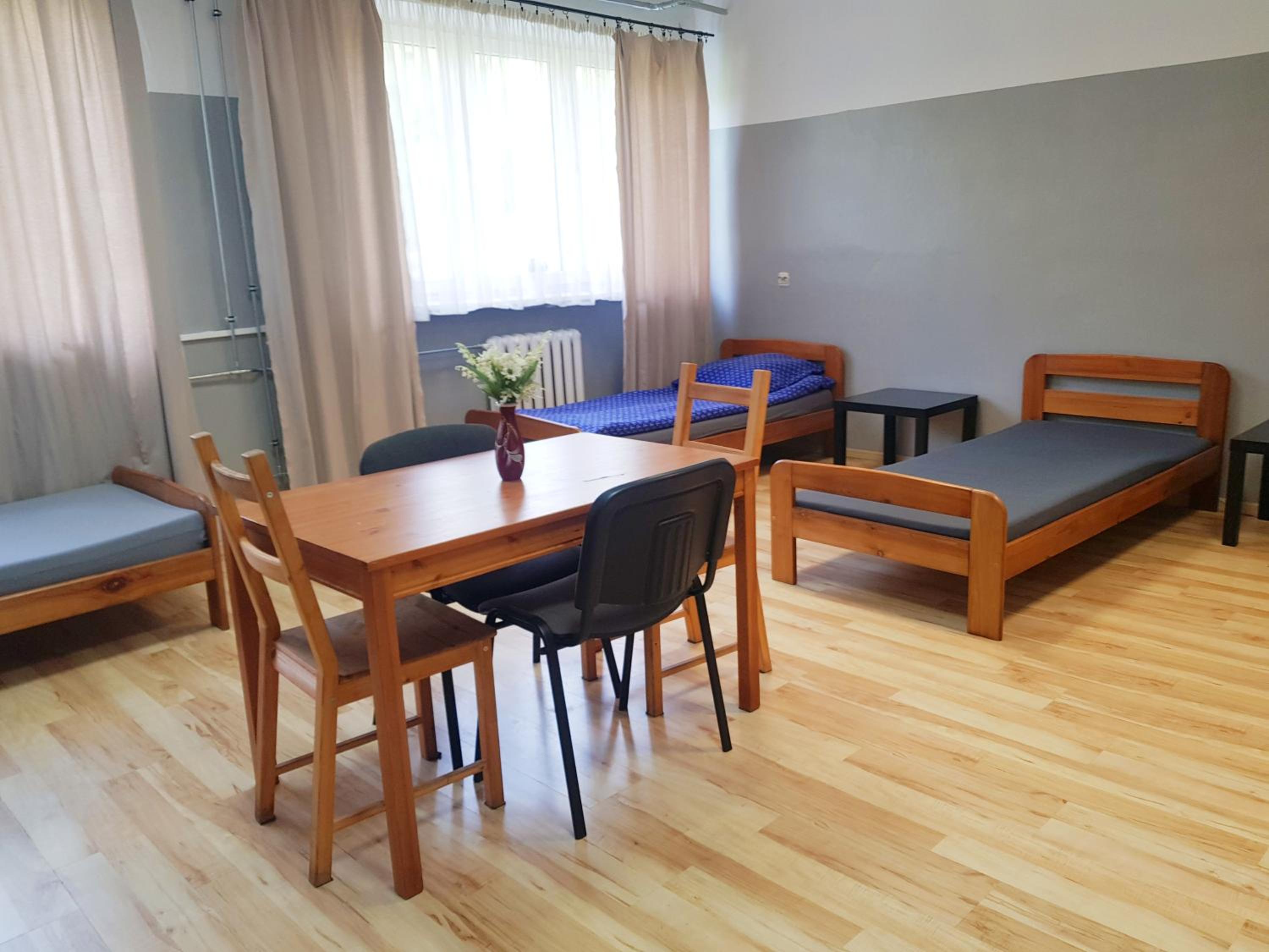 mHostel24