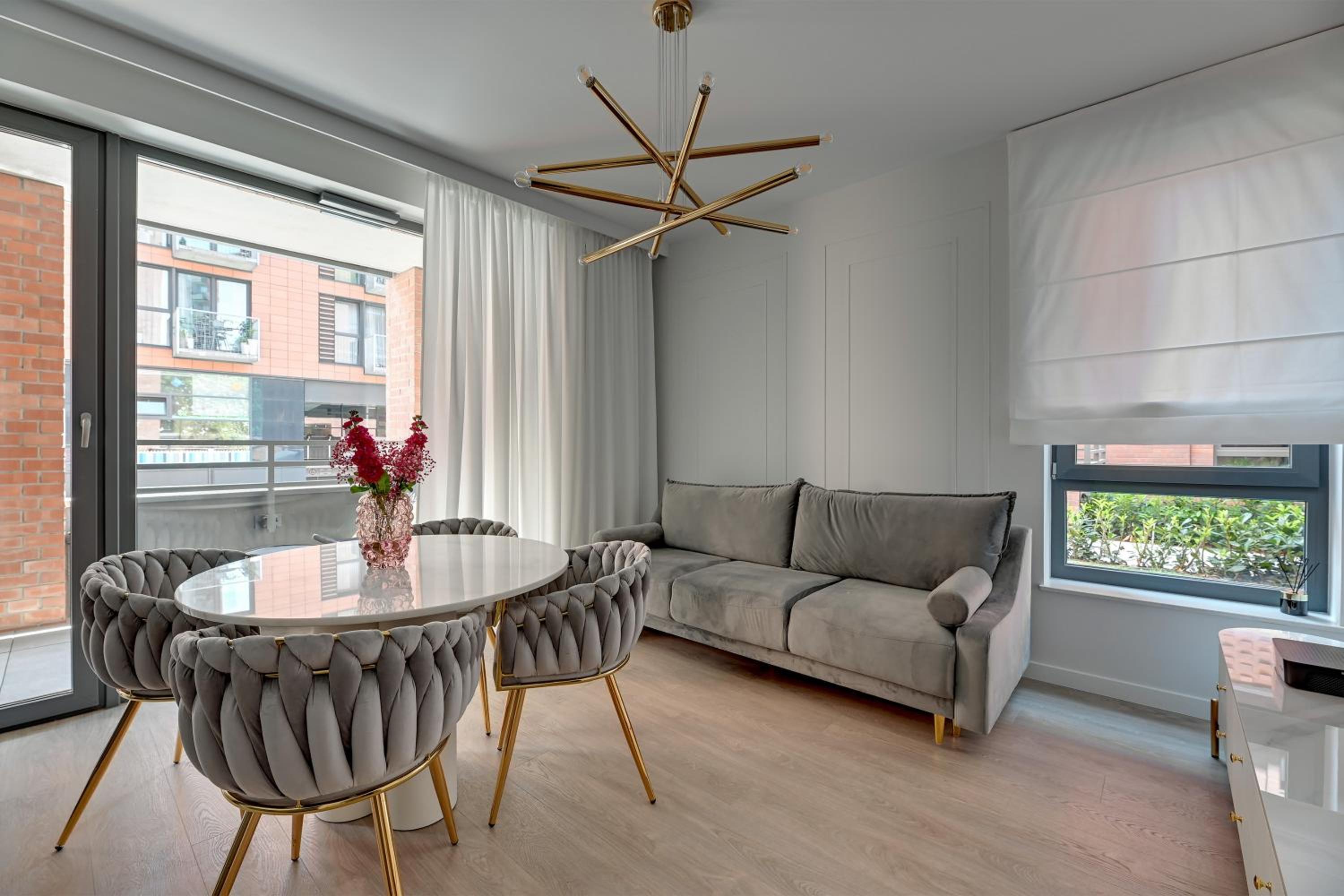 Scala Suites with Parking by Lion Apartments