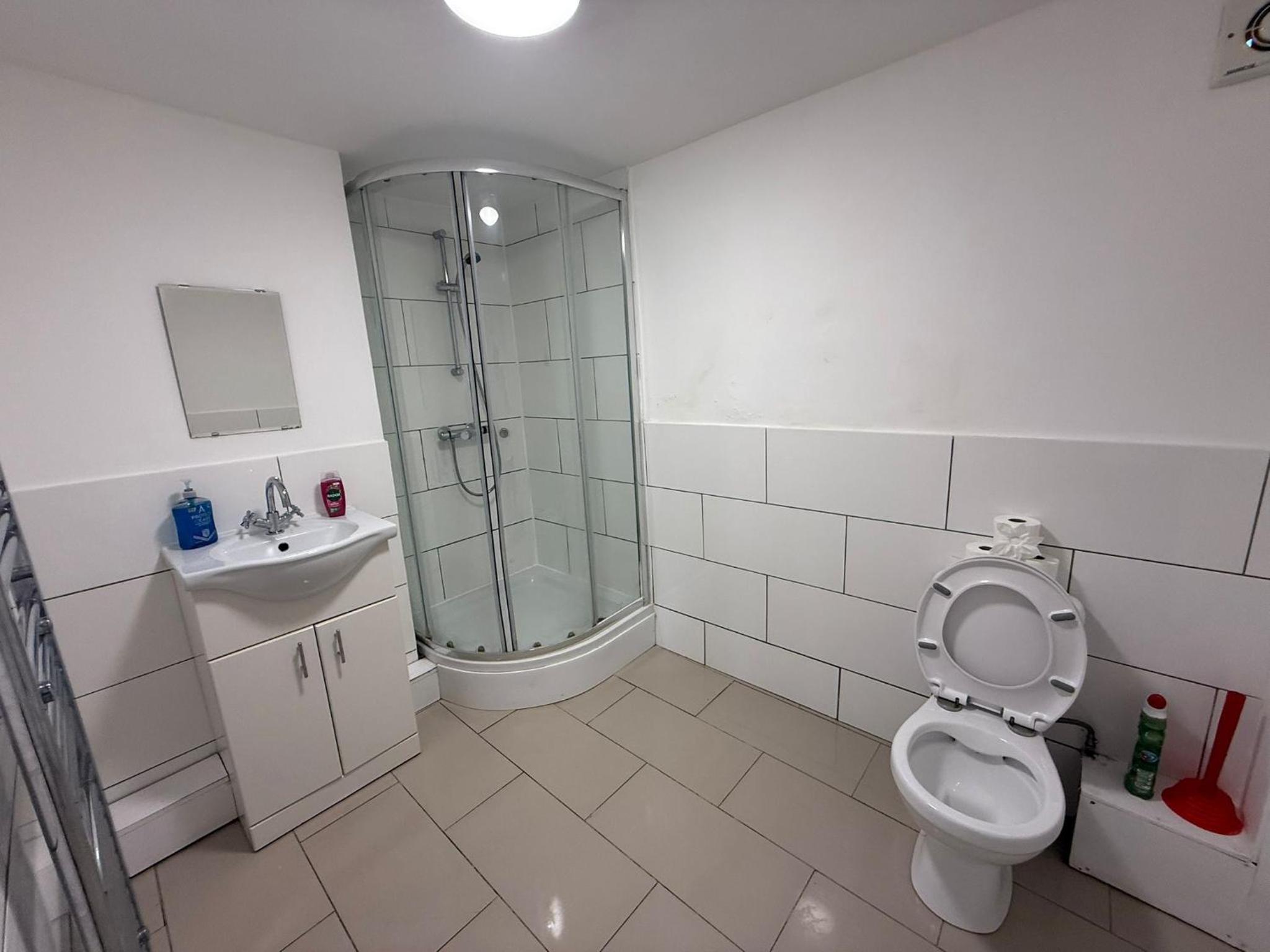 The Brixton Vining Street 4-Bed Urban Retreat BT7