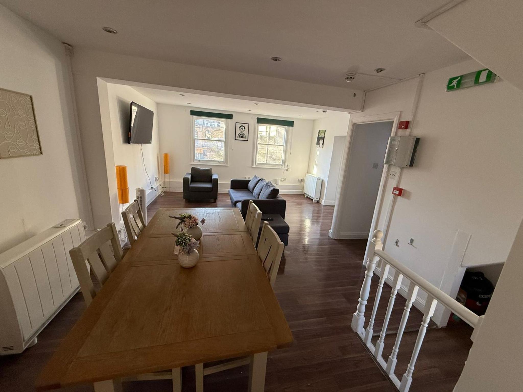 The Brixton Vining Street 4-Bed Urban Retreat BT7