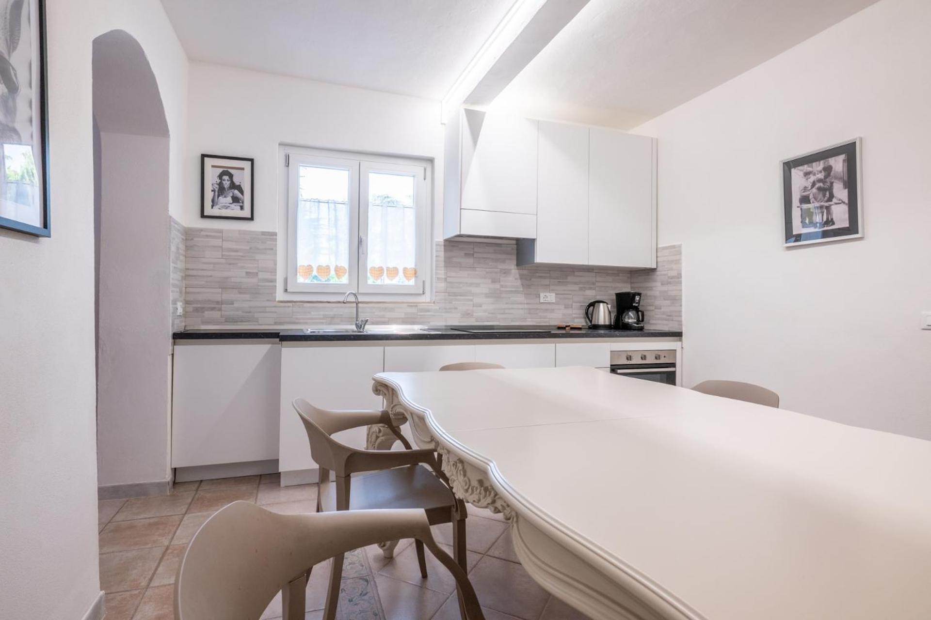 Arno Breeze – Casa Manin