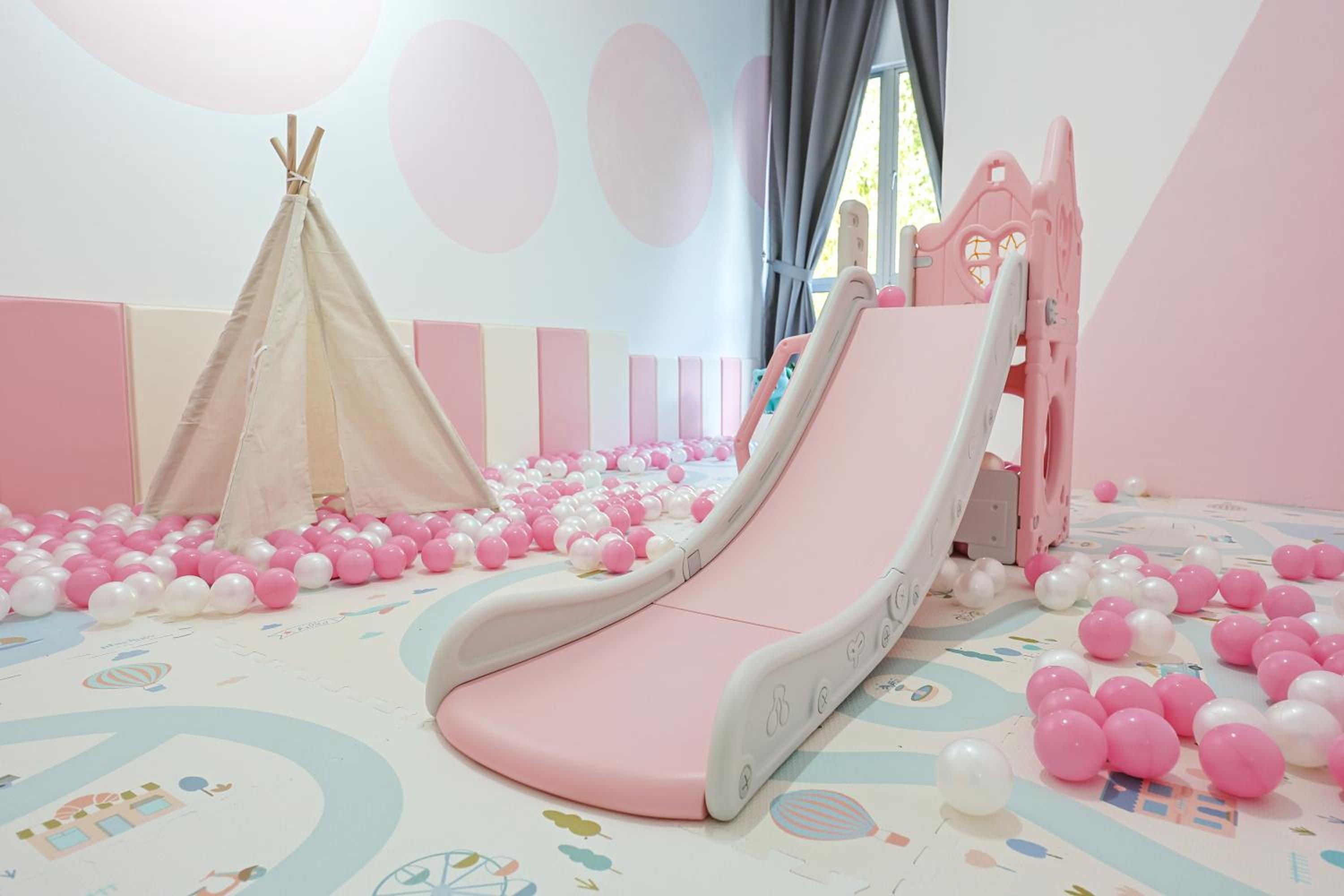 Luxury Pokémon Haven with Private Playground Brinchang Cameron Highlands Clover Home 2-28