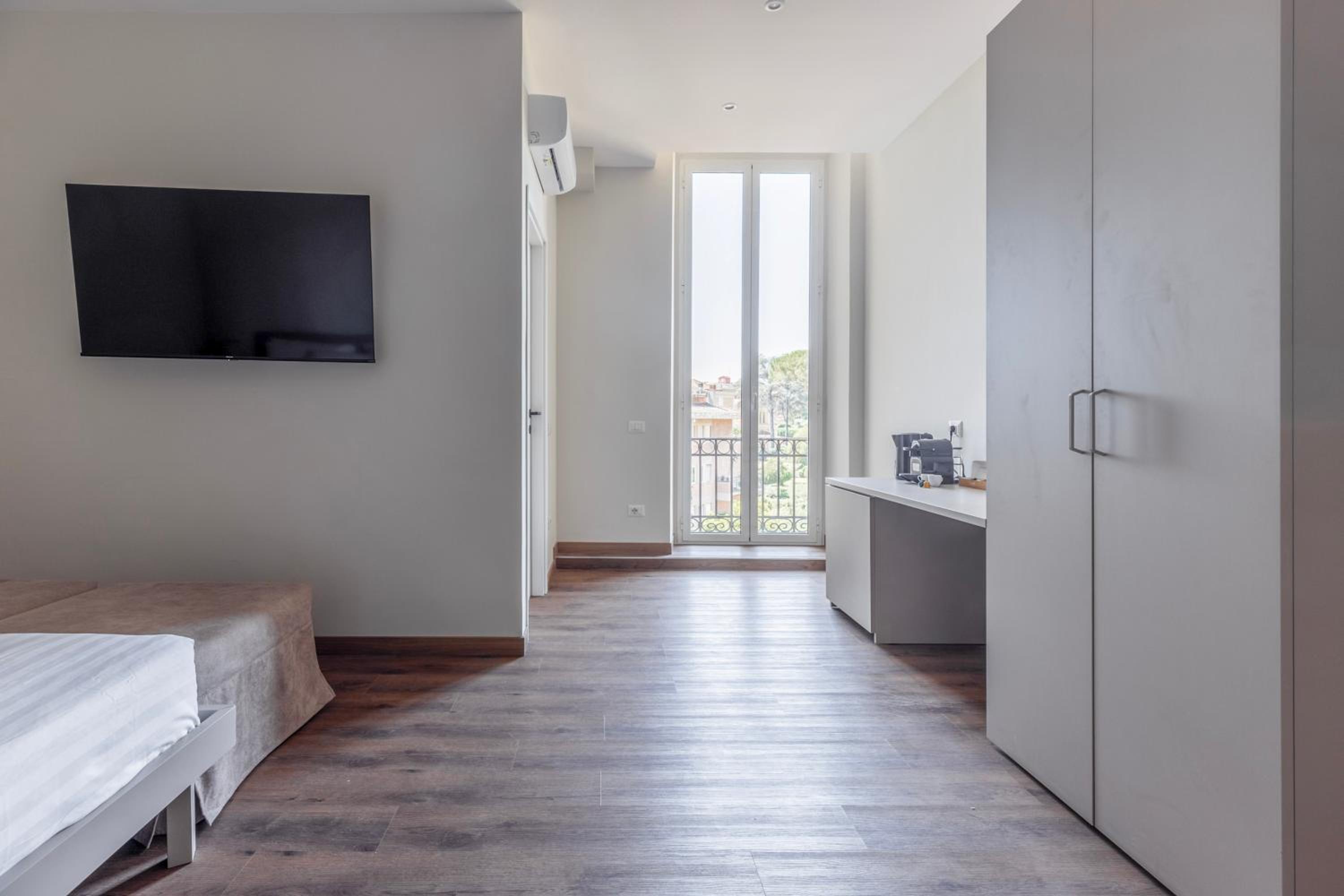 Vatican Pertusa Luxury Suites by Quinto Piano