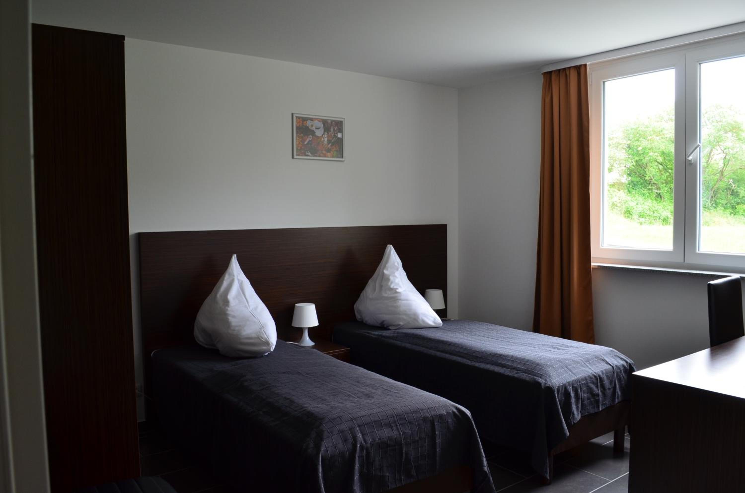 Zwei Raben Pension