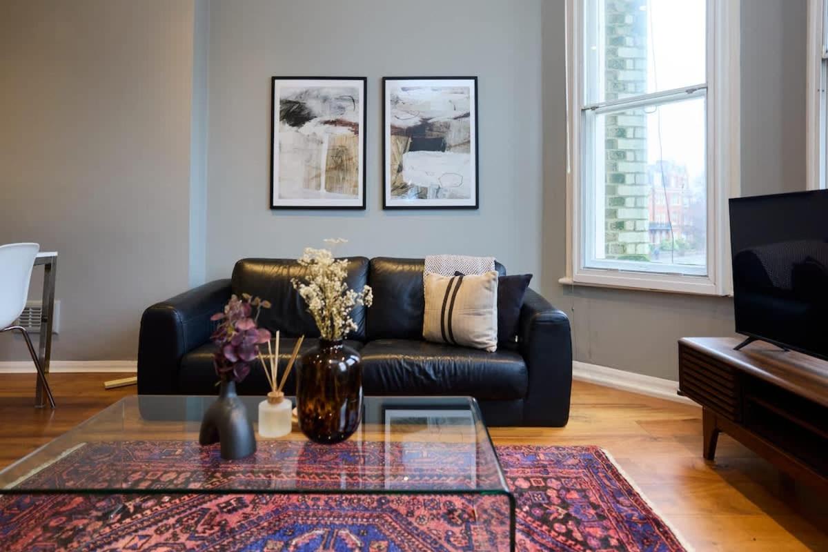 The West Hampstead Place - Inviting 2BDR Apartment