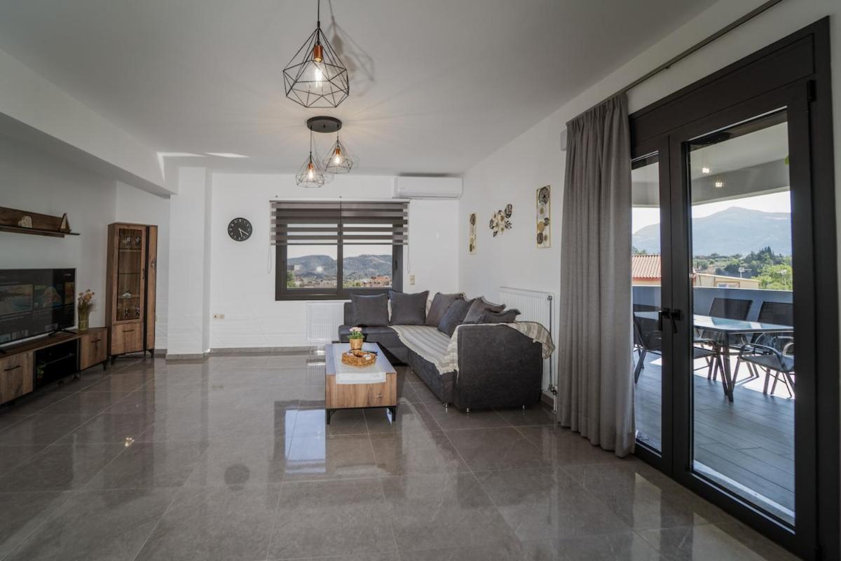 F & A Family Home