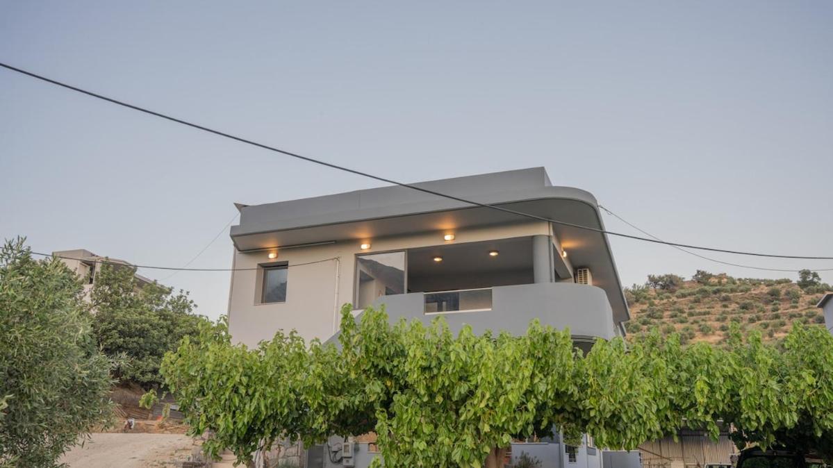 F & A Family Home