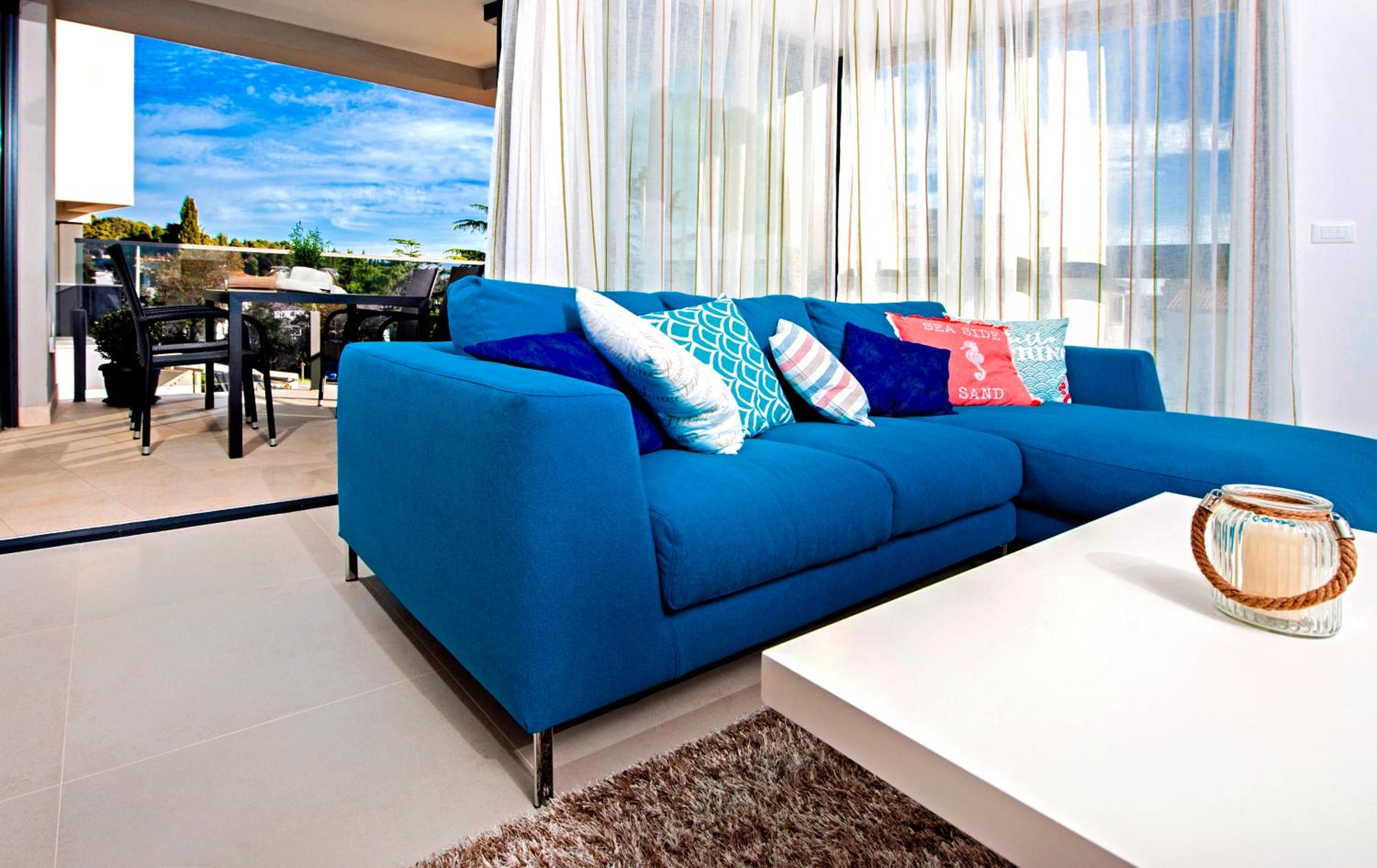 Sunset Luxury Apartment view 5