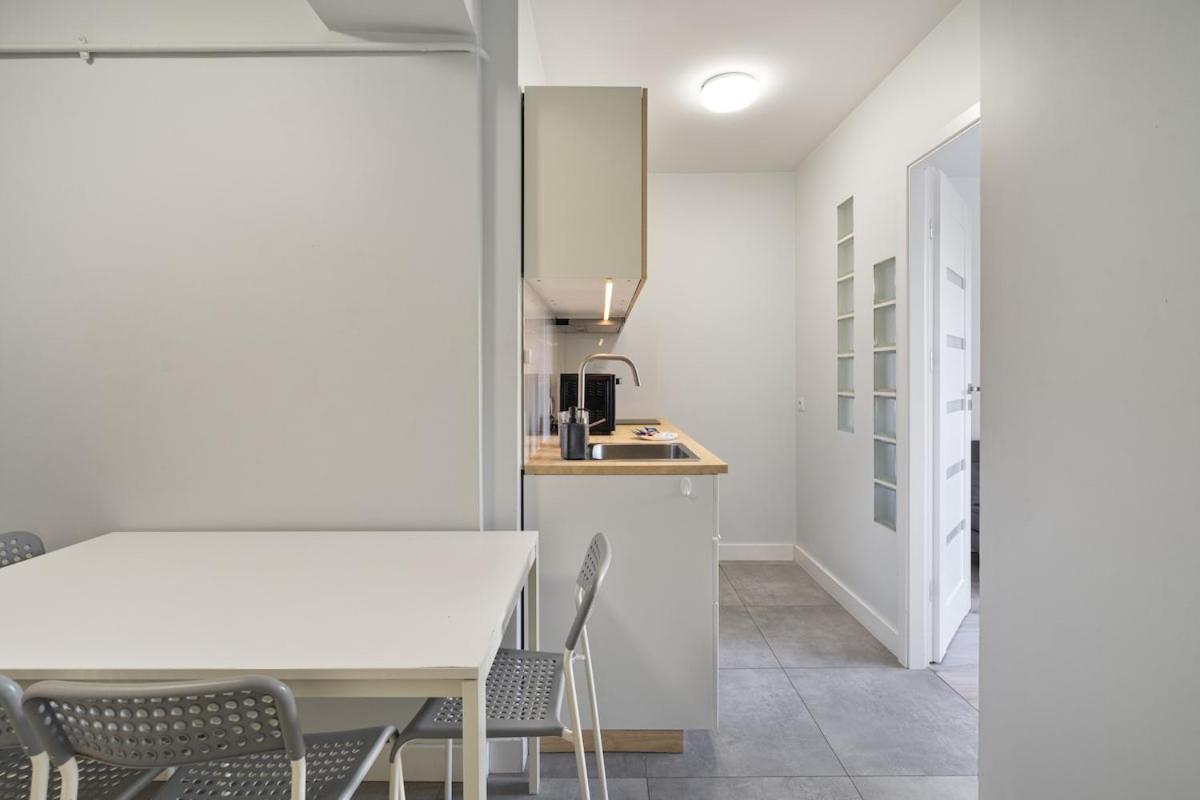 Urban Chic - Great Location- Warsaw Stays-Kredytowa