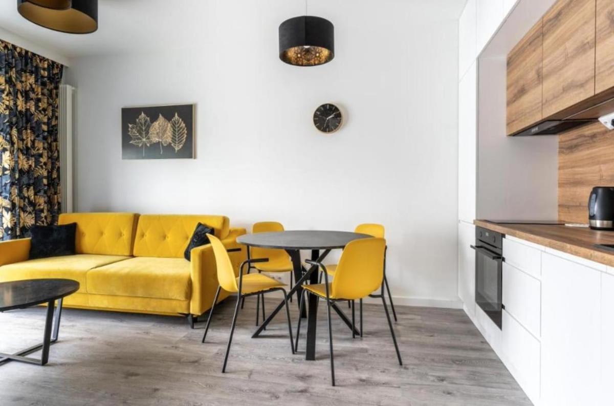 Golden Apartments- Mennica Residence, 1-Bedroom in City Center #306