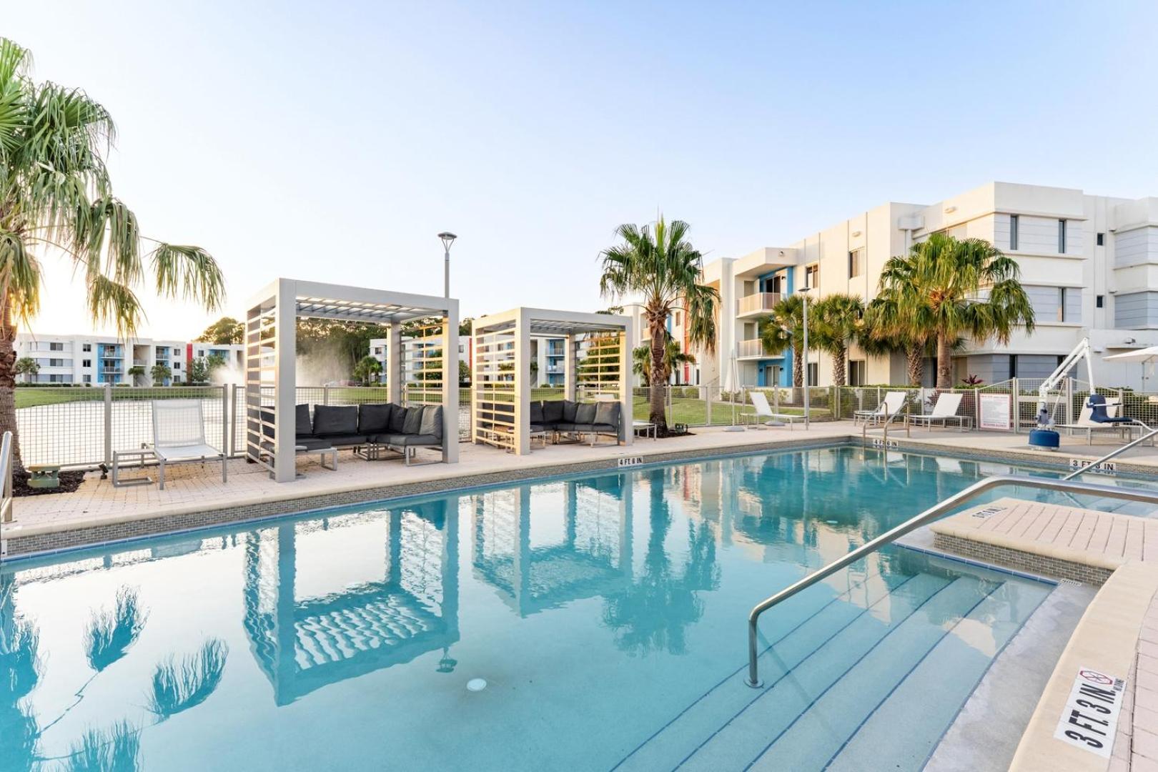 Spacious 3BR | Pool, Gym, Near Beach & Speedway