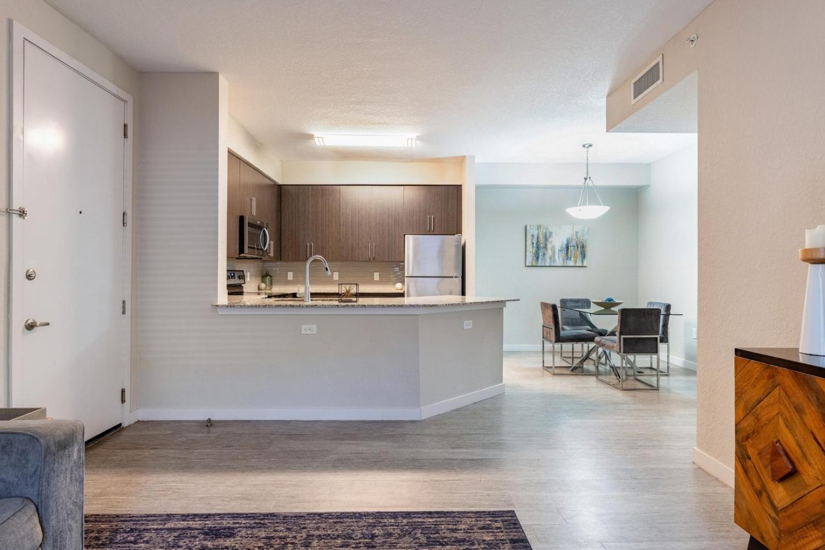 Spacious 3BR | Pool, Gym, Near Beach & Speedway