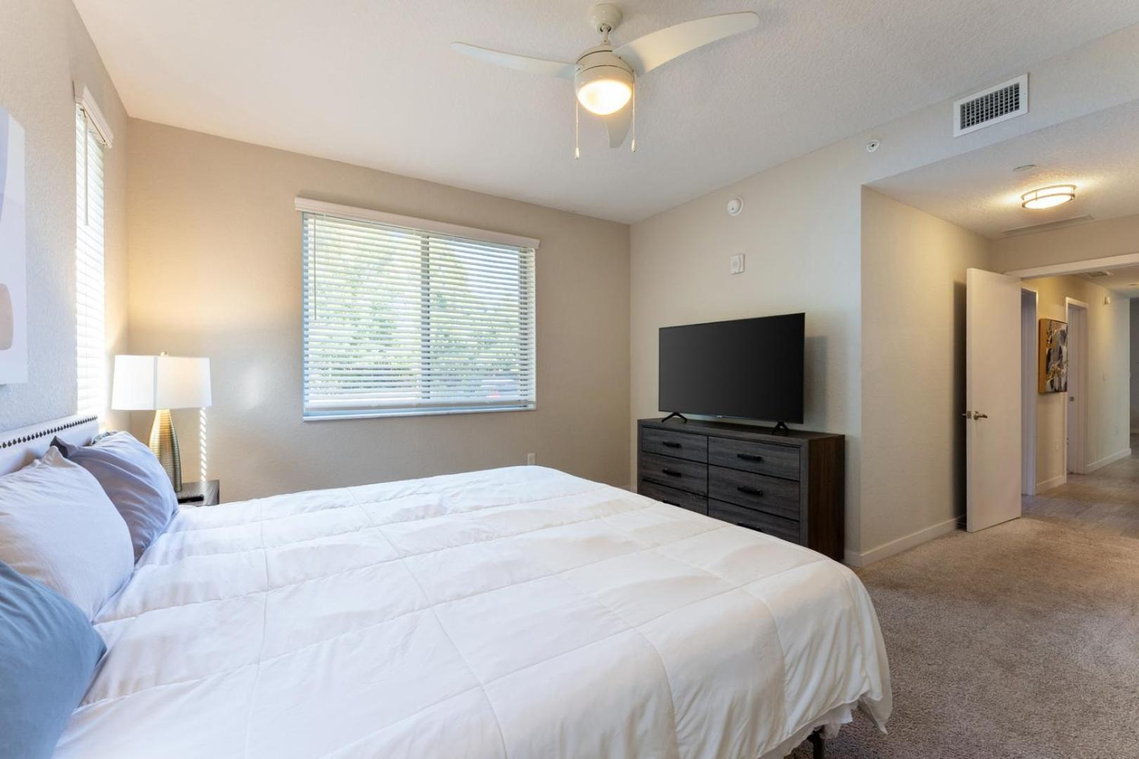 Spacious 3BR | Pool, Gym, Near Beach & Speedway