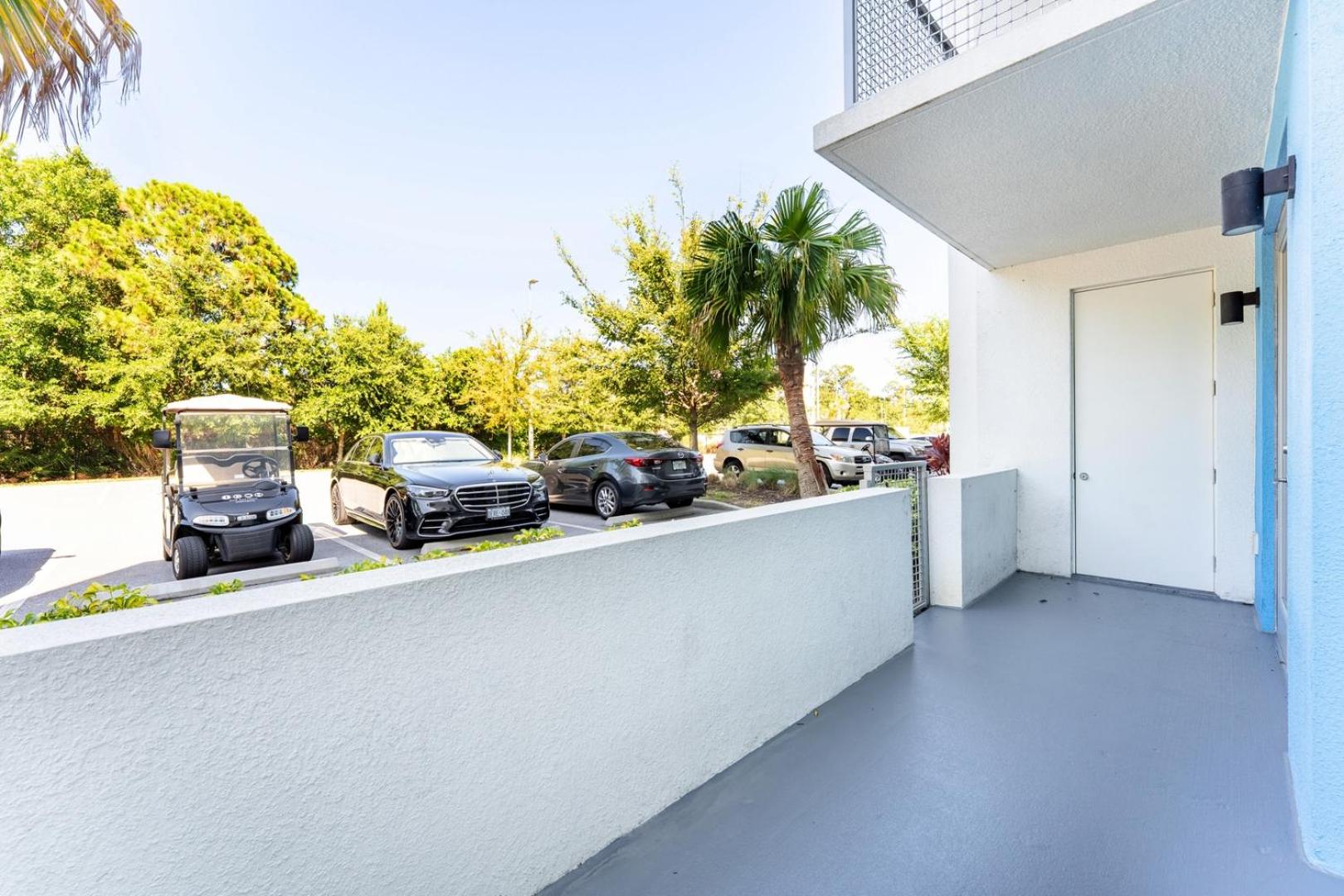 Spacious 3BR | Pool, Gym, Near Beach & Speedway