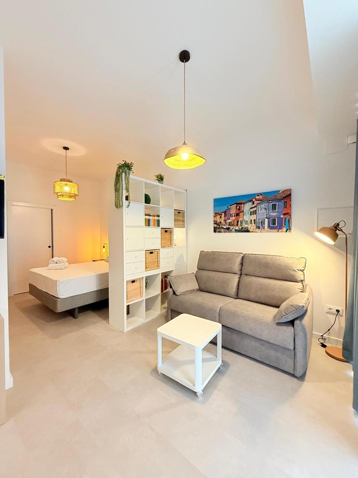 Travel Habitat Oceanografic Suites
