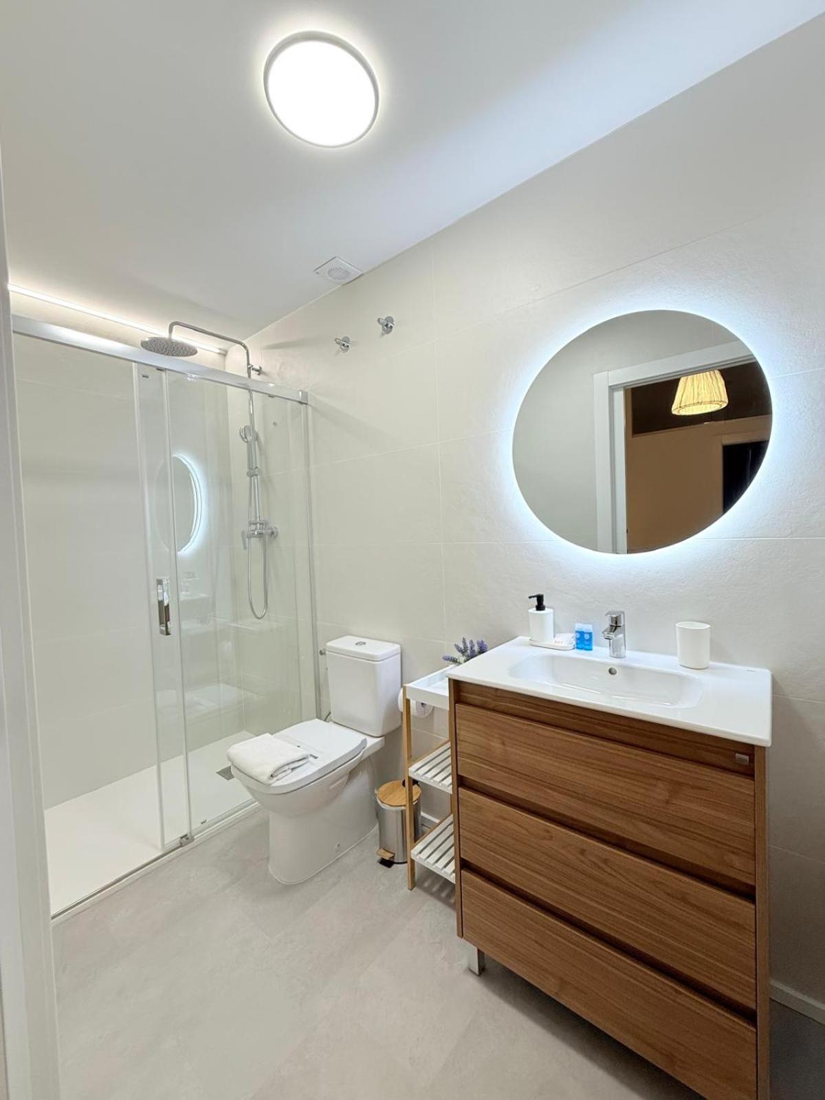 Travel Habitat Oceanografic Suites