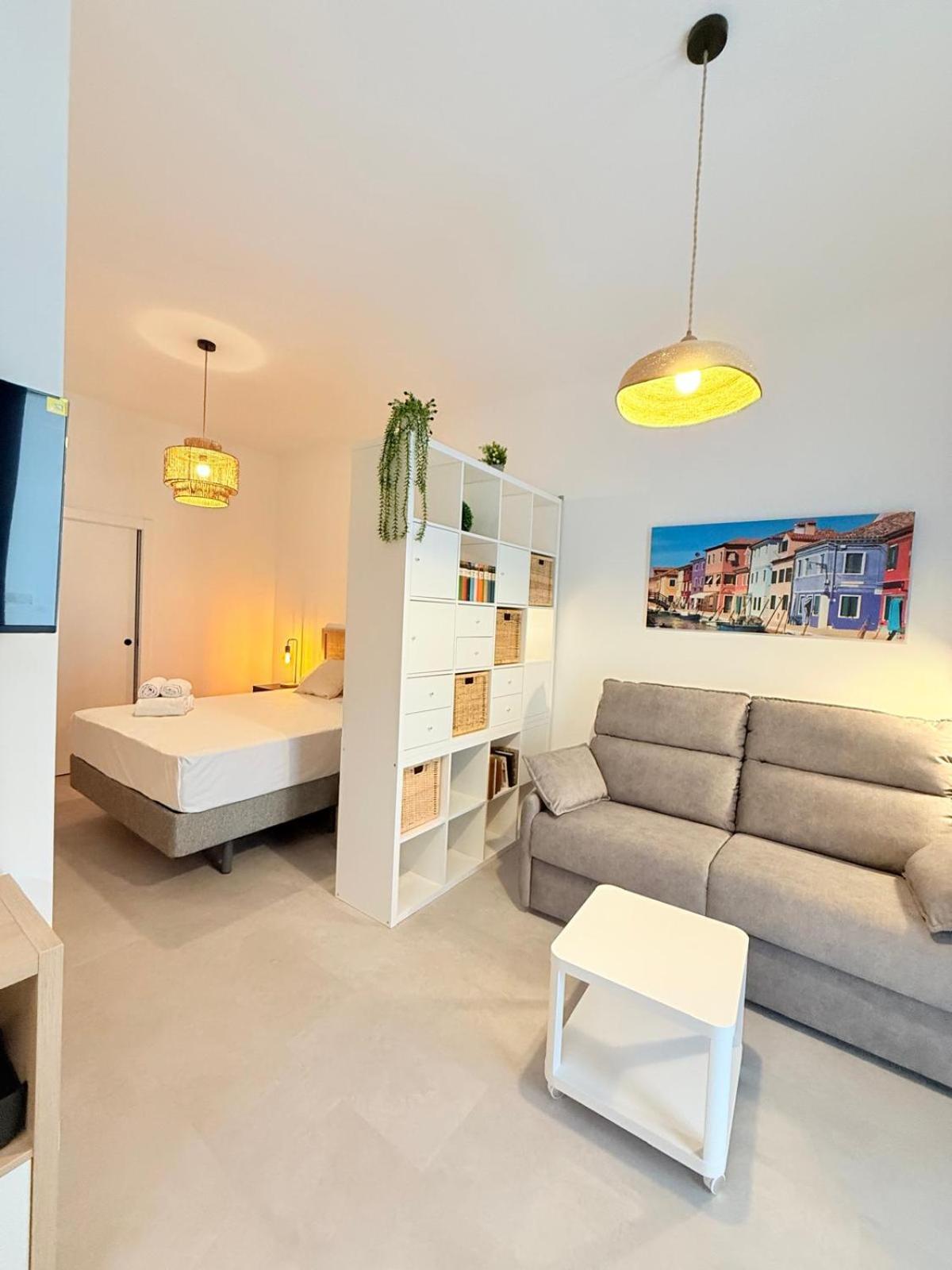 Travel Habitat Oceanografic Suites