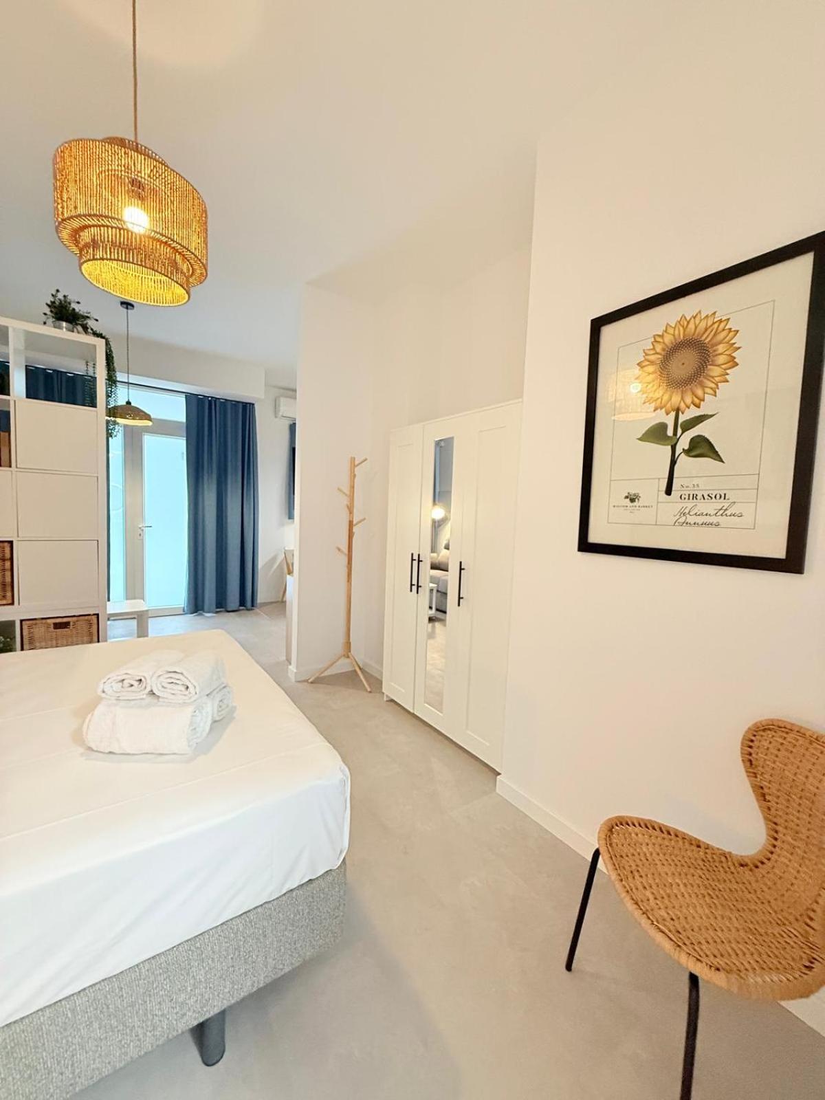 Travel Habitat Oceanografic Suites
