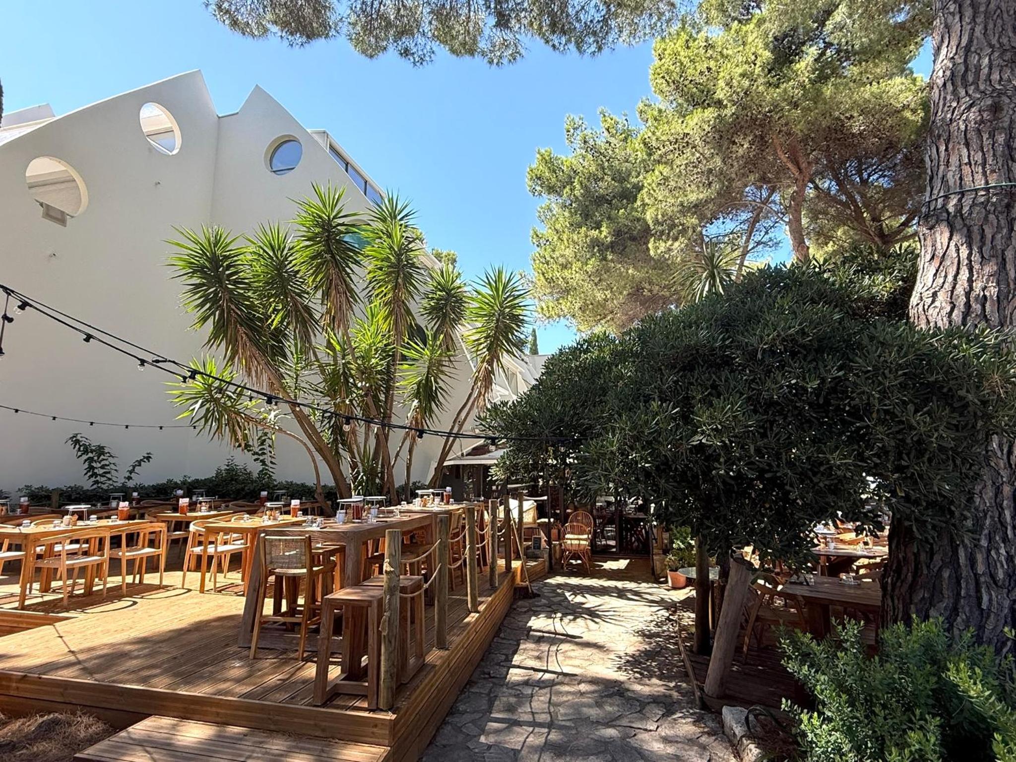 Studio 4pers La Grande Motte Ponant, Vue exceptionnelle lac, double terrasse, Parking, base nautique, golf & plage à pied, draps & serviettes fournis - 2èm