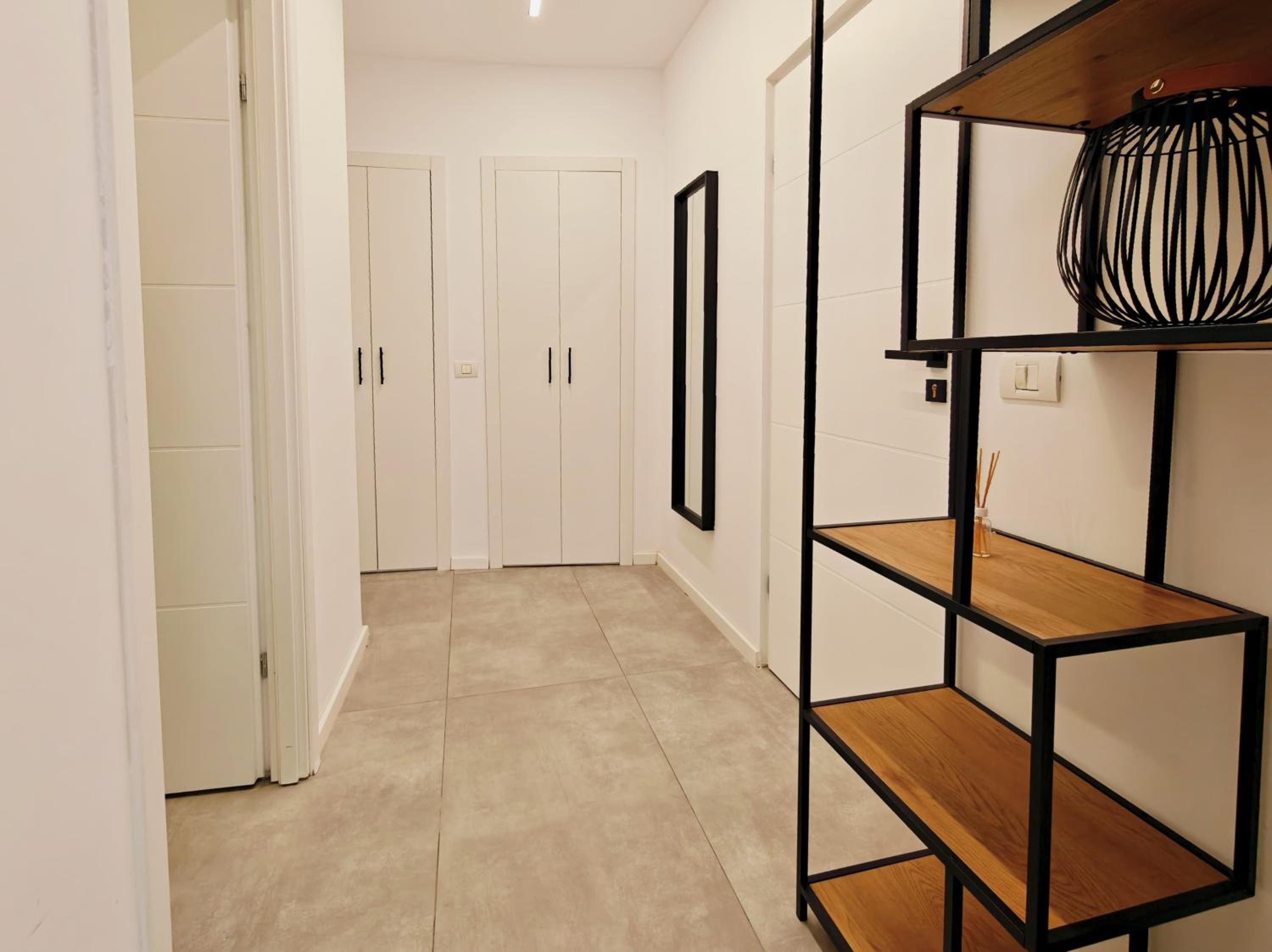 Old Town Apartments Brătianu - City Center Stay