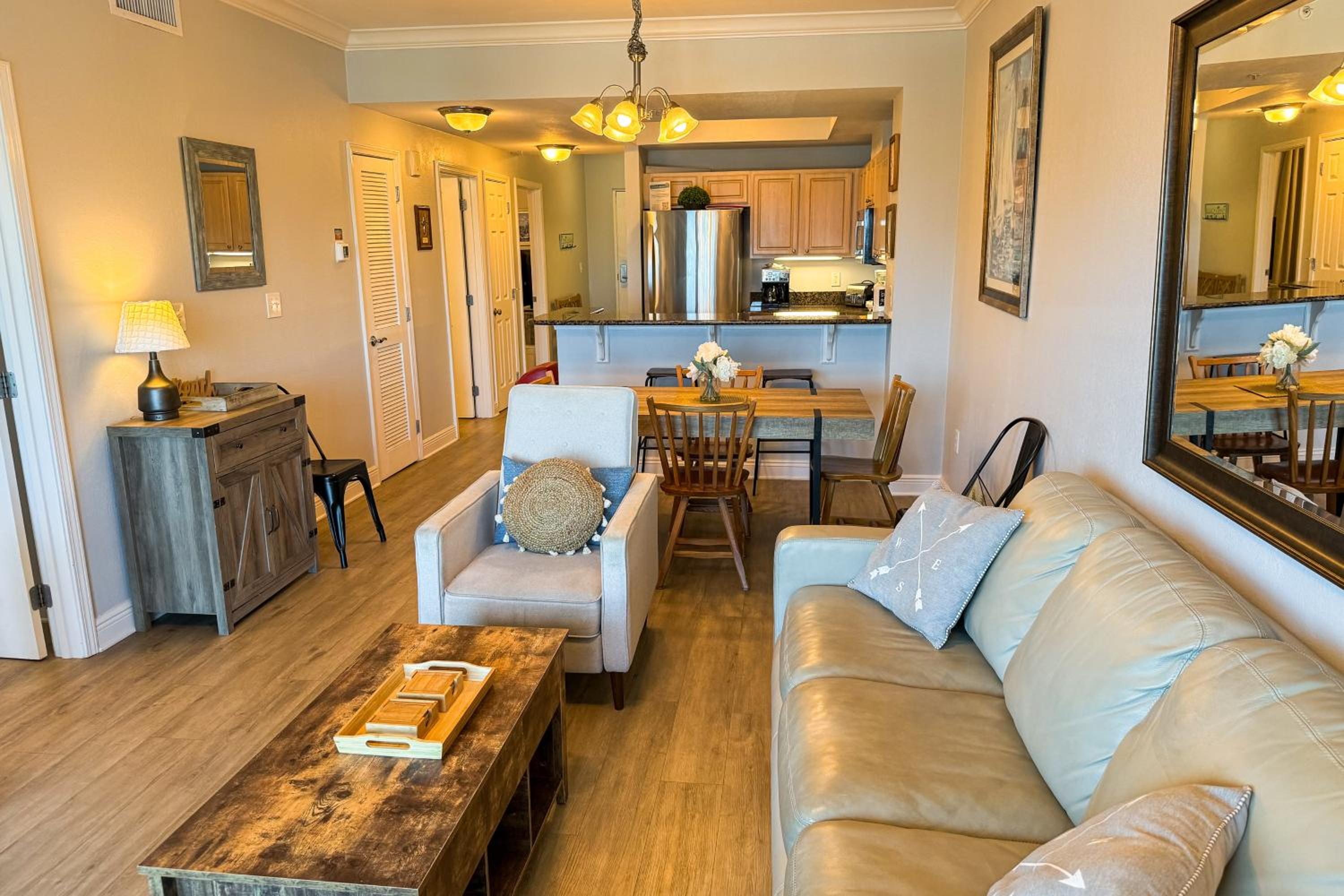 Walk to Beach Gulf Shores Getaway with Pool Access!
