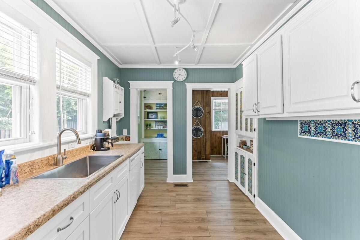 Happy Place- Midtown, Pet-Friendly, close to beach