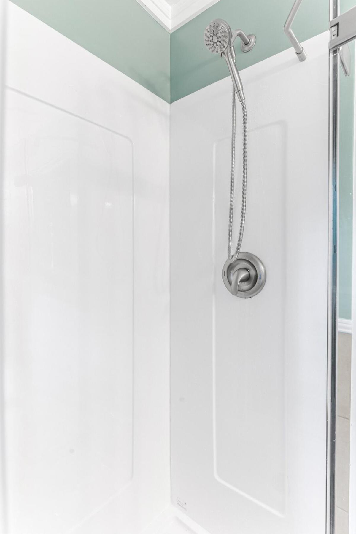Happy Place- Midtown, Pet-Friendly, close to beach