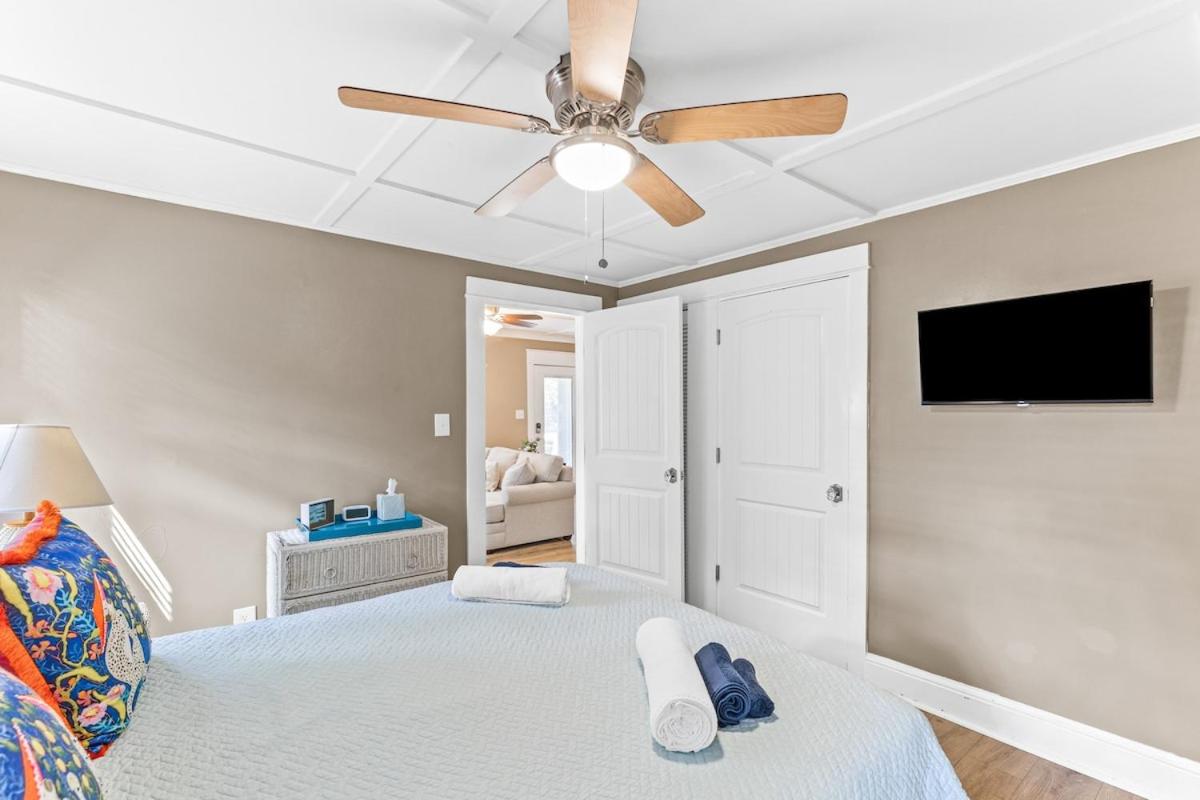 Happy Place- Midtown, Pet-Friendly, close to beach