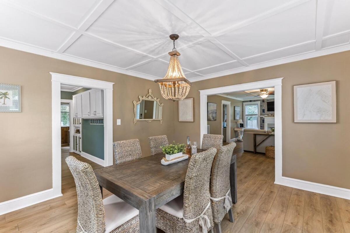 Happy Place- Midtown, Pet-Friendly, close to beach