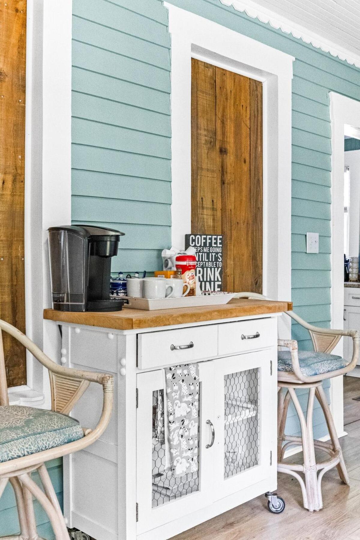 Happy Place- Midtown, Pet-Friendly, close to beach