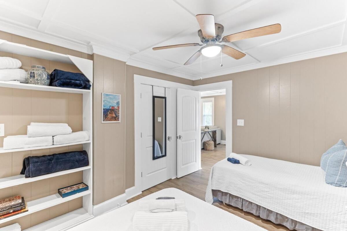 Happy Place- Midtown, Pet-Friendly, close to beach