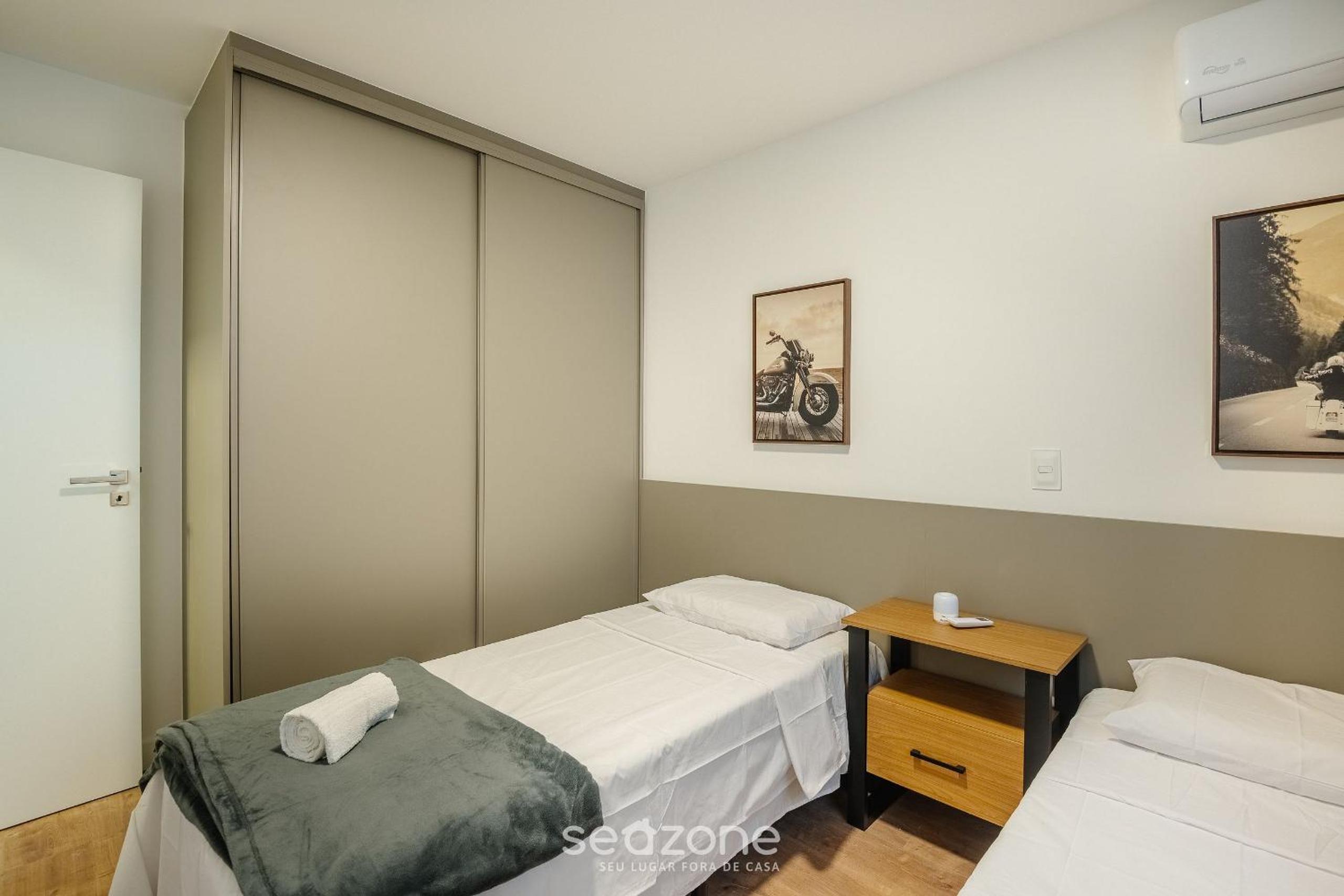Building with New Apartments 300m from the Beach - EEP